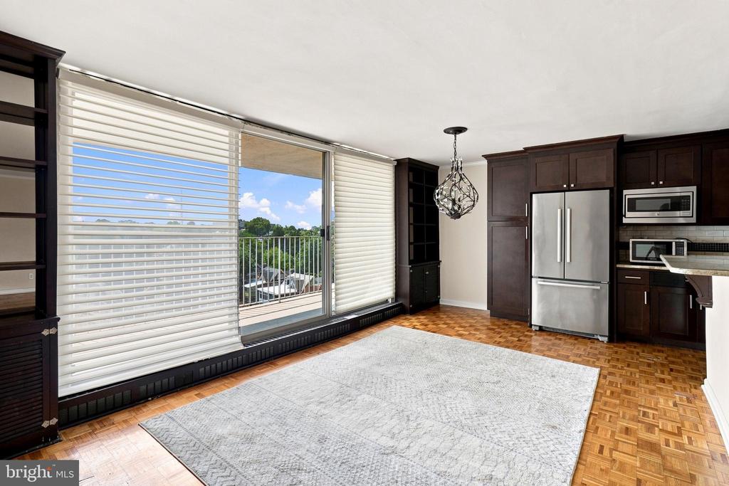 1401 PENNSYLVANIA AVENUE Unit: 1010