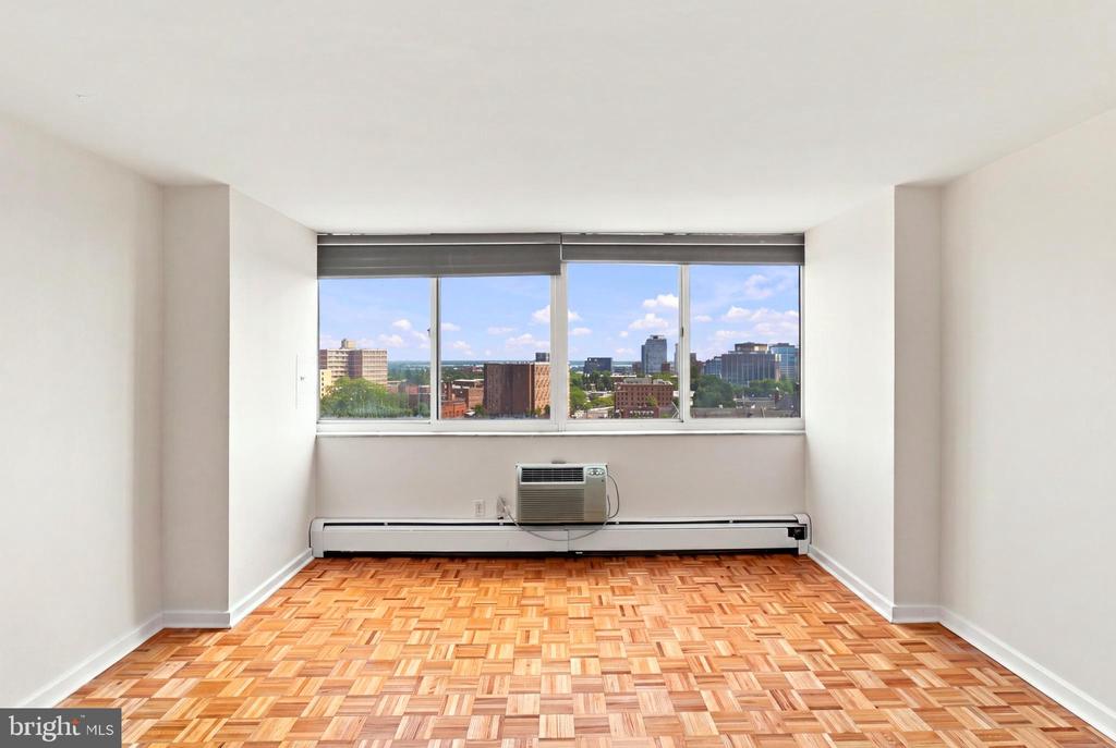 1401 PENNSYLVANIA AVENUE Unit: 1010
