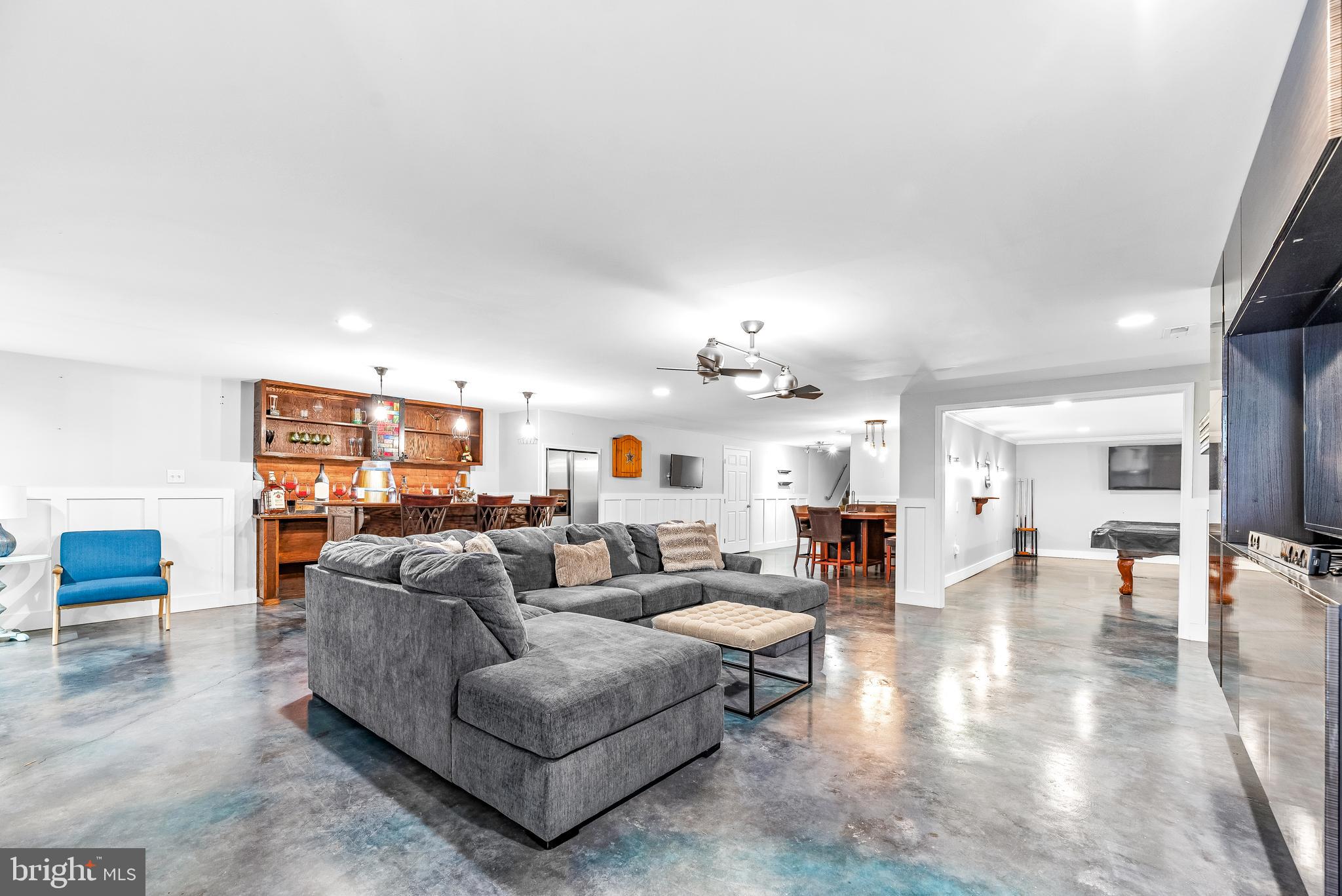 4230 TUPELO COURT