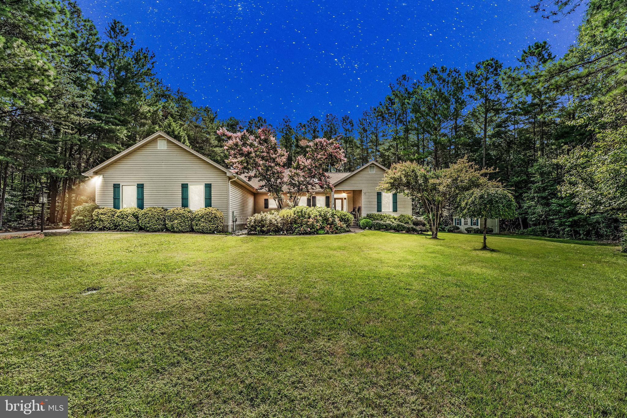 4230 TUPELO COURT