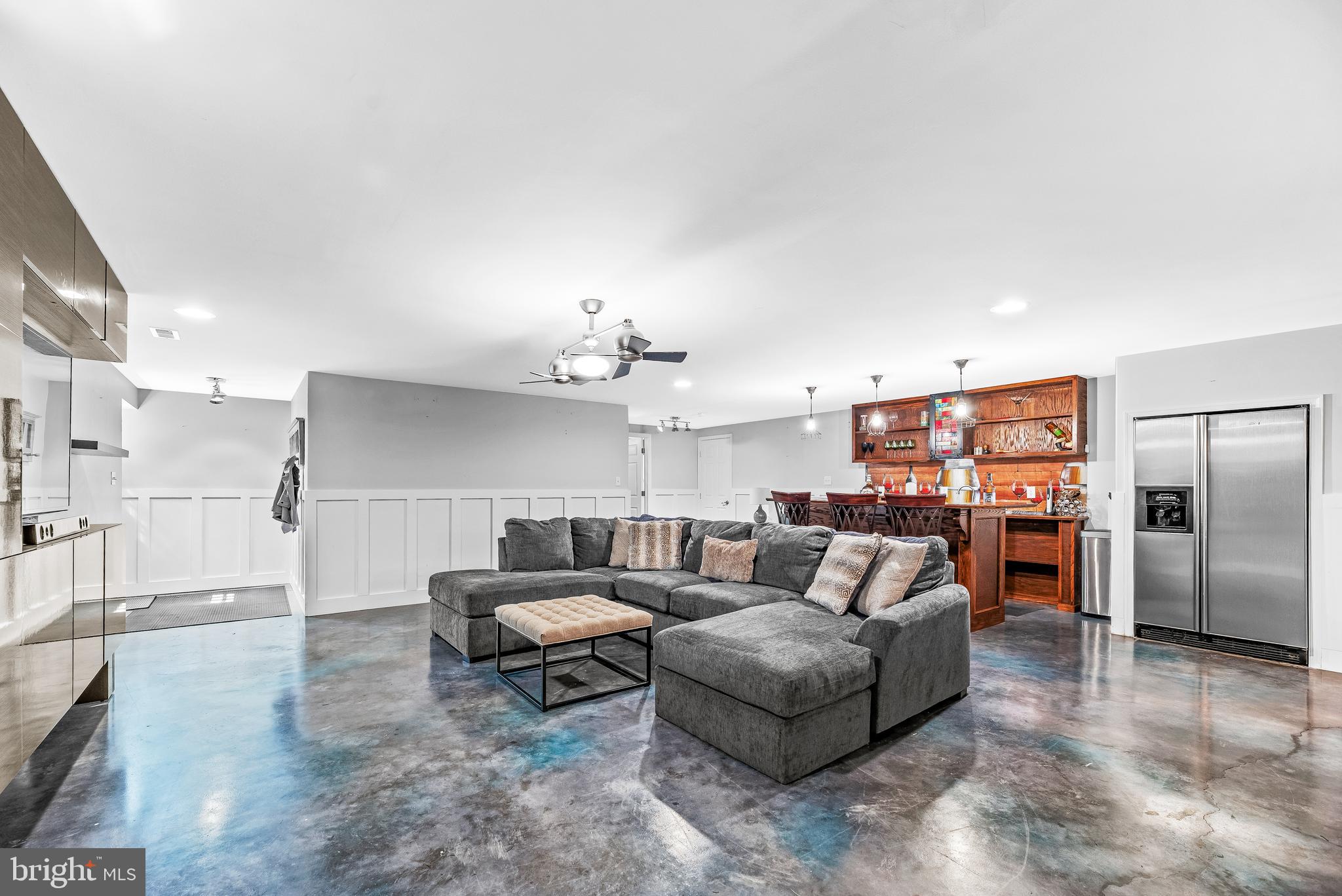 4230 TUPELO COURT