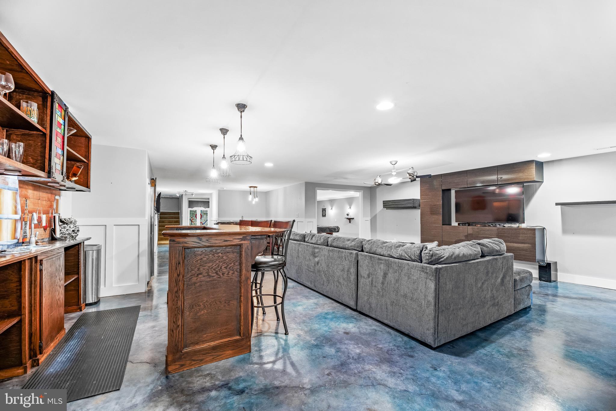 4230 TUPELO COURT