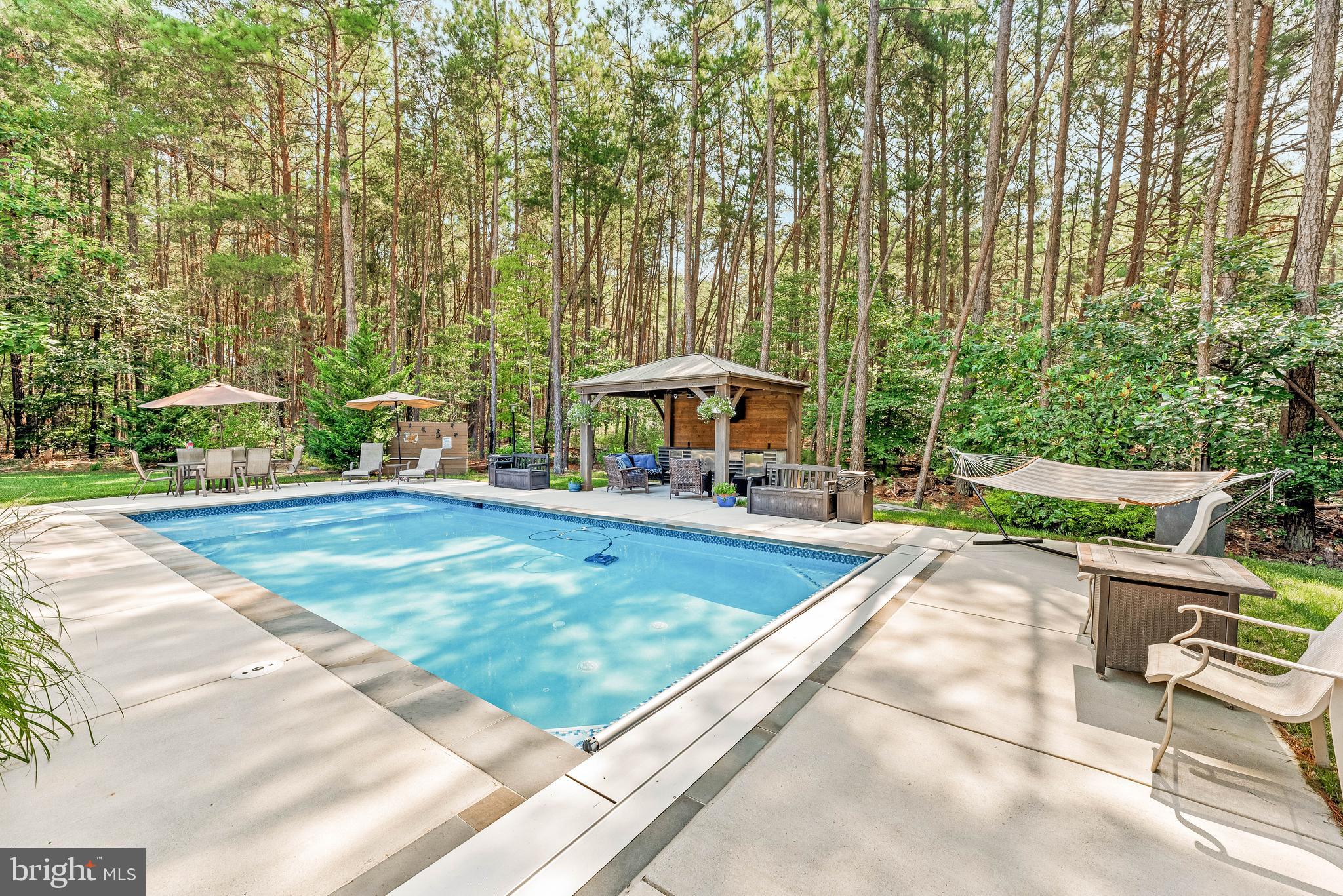 4230 TUPELO COURT