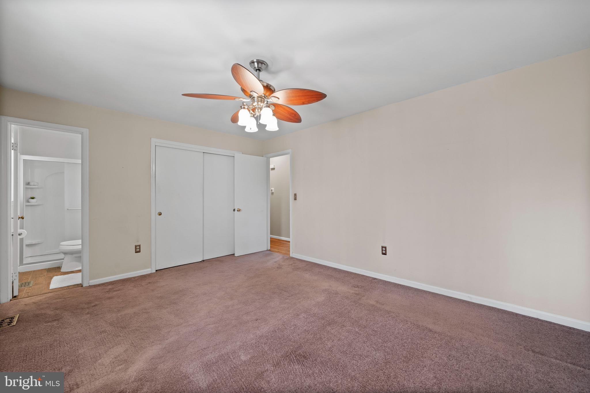 9809 EMPIRE COURT
