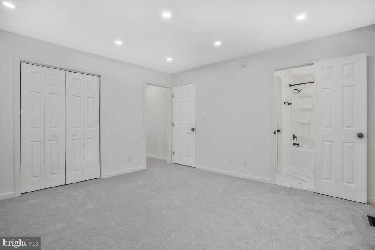 3410 BAYSIDE FOREST COURT