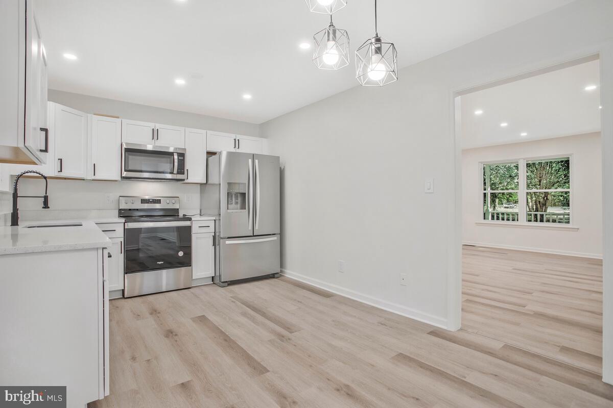 3410 BAYSIDE FOREST COURT