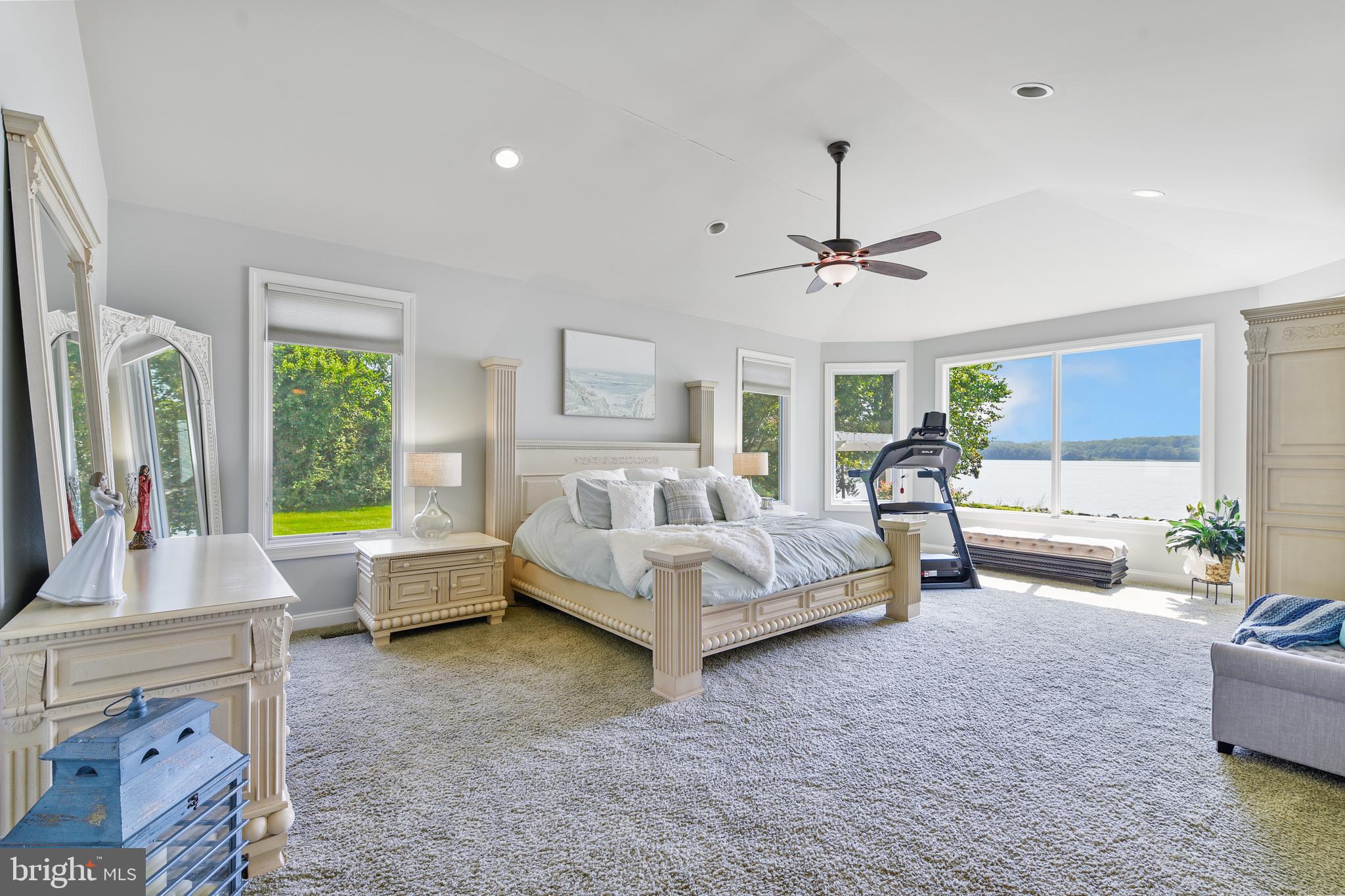 3780 WATERFIELD COURT
