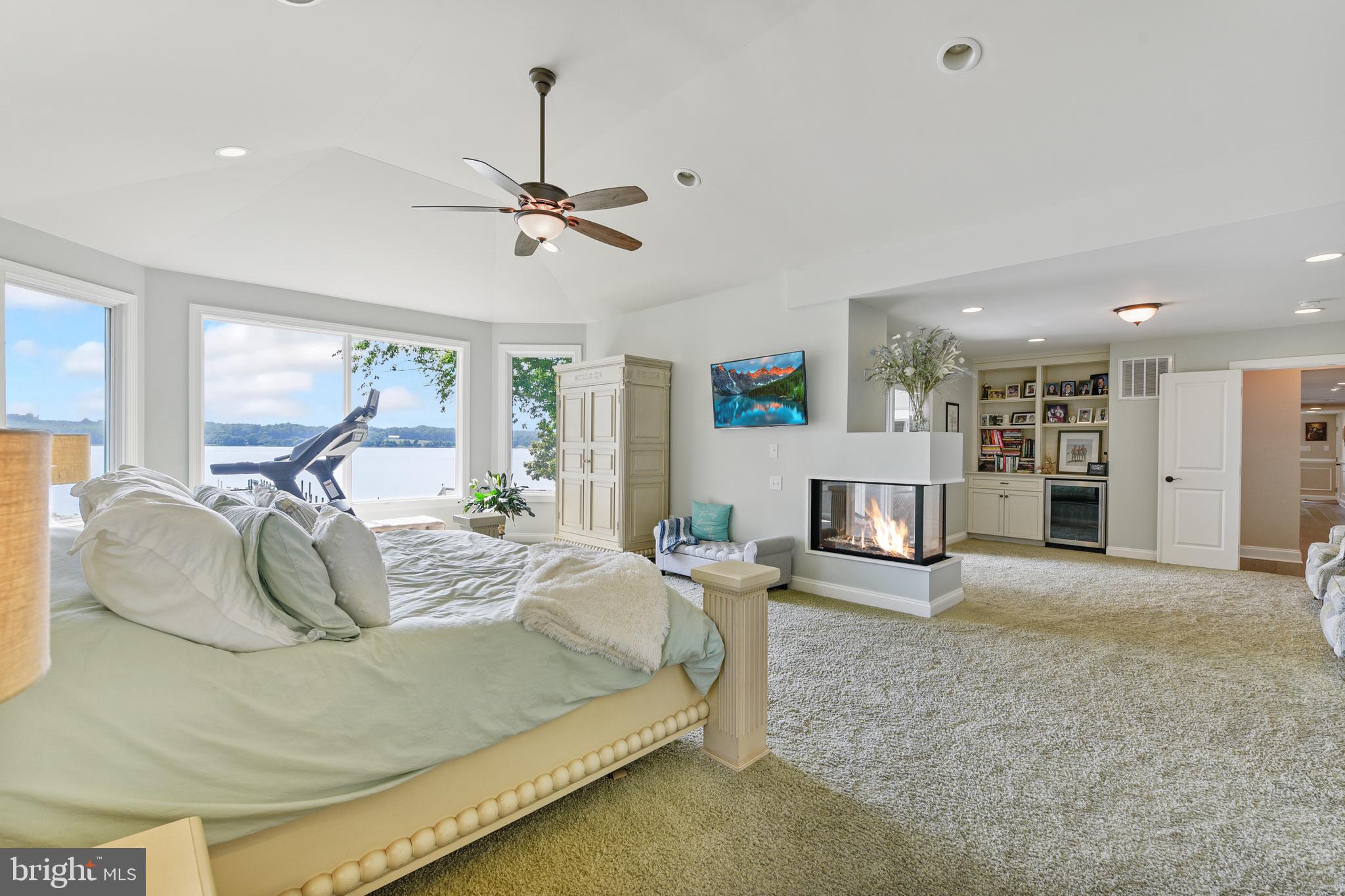 3780 WATERFIELD COURT