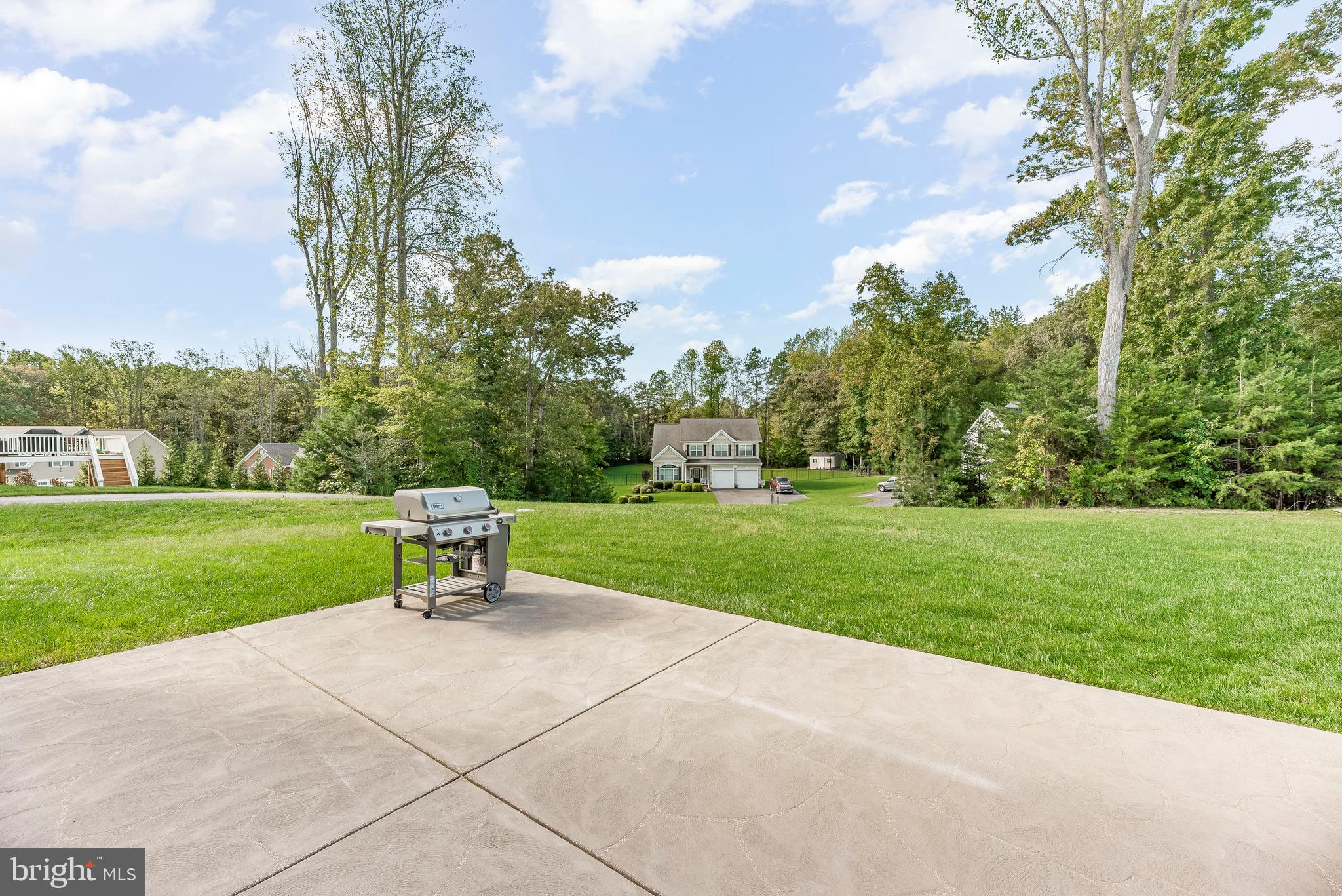 2355 BUNKER HILL COURT