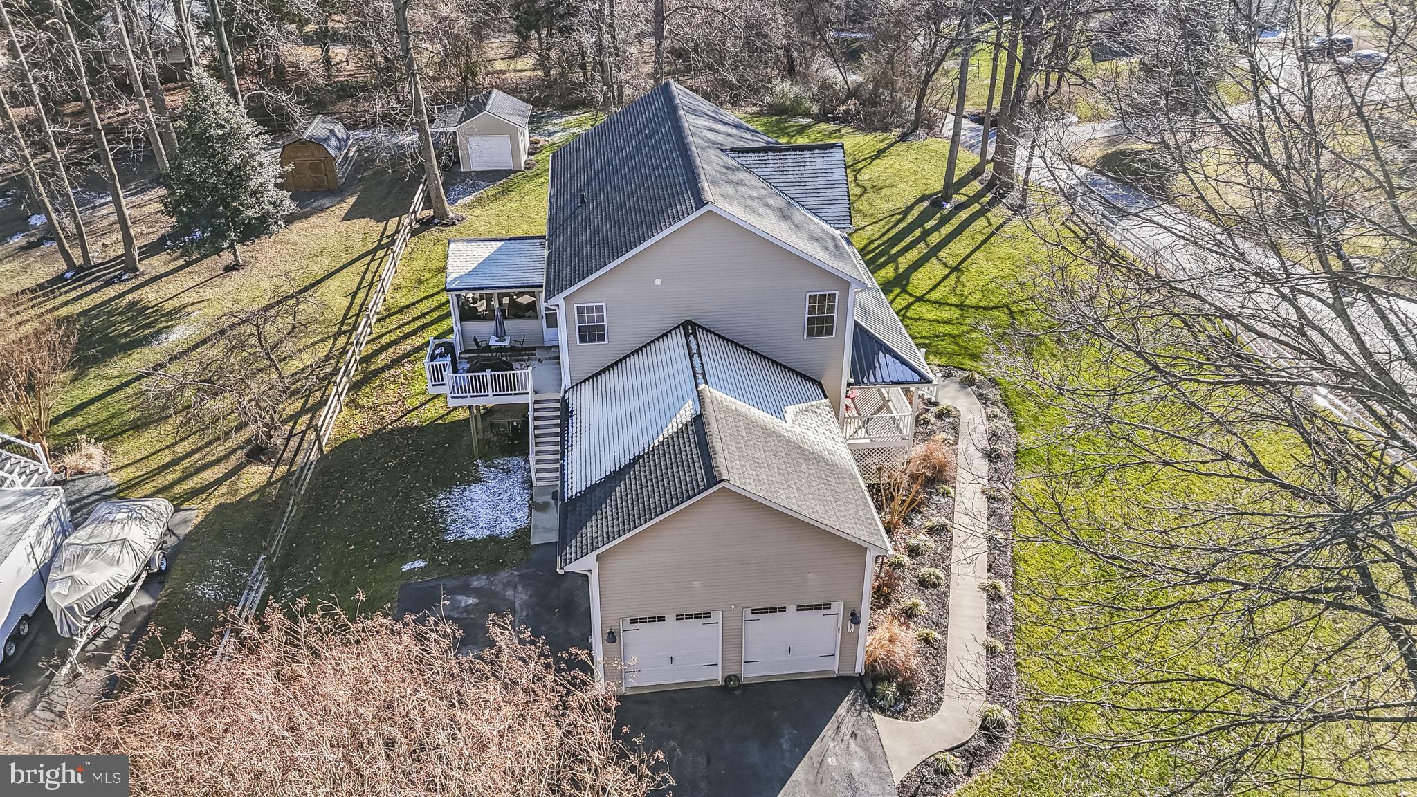 2990 HOLLAND DRIVE