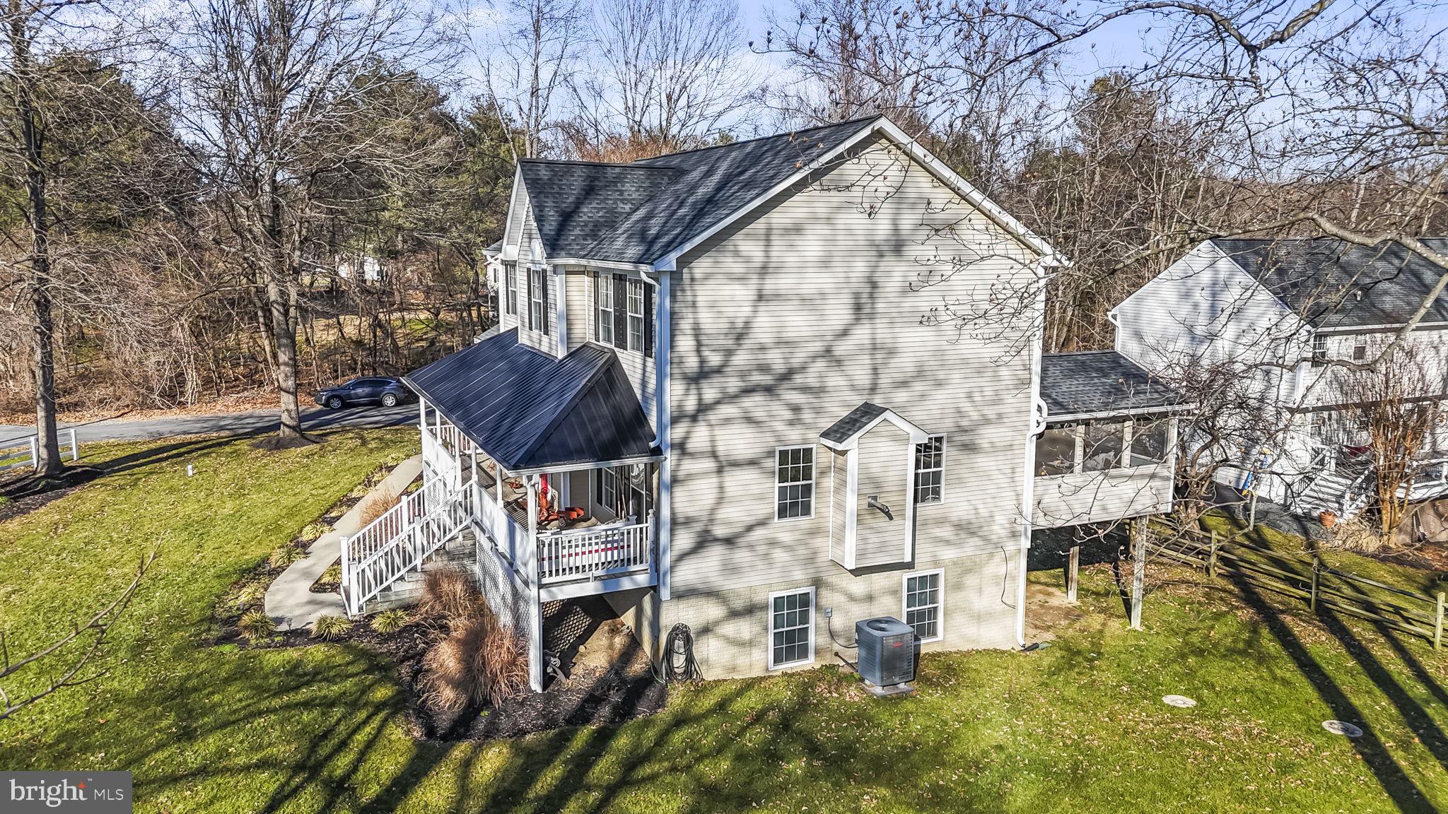 2990 HOLLAND DRIVE
