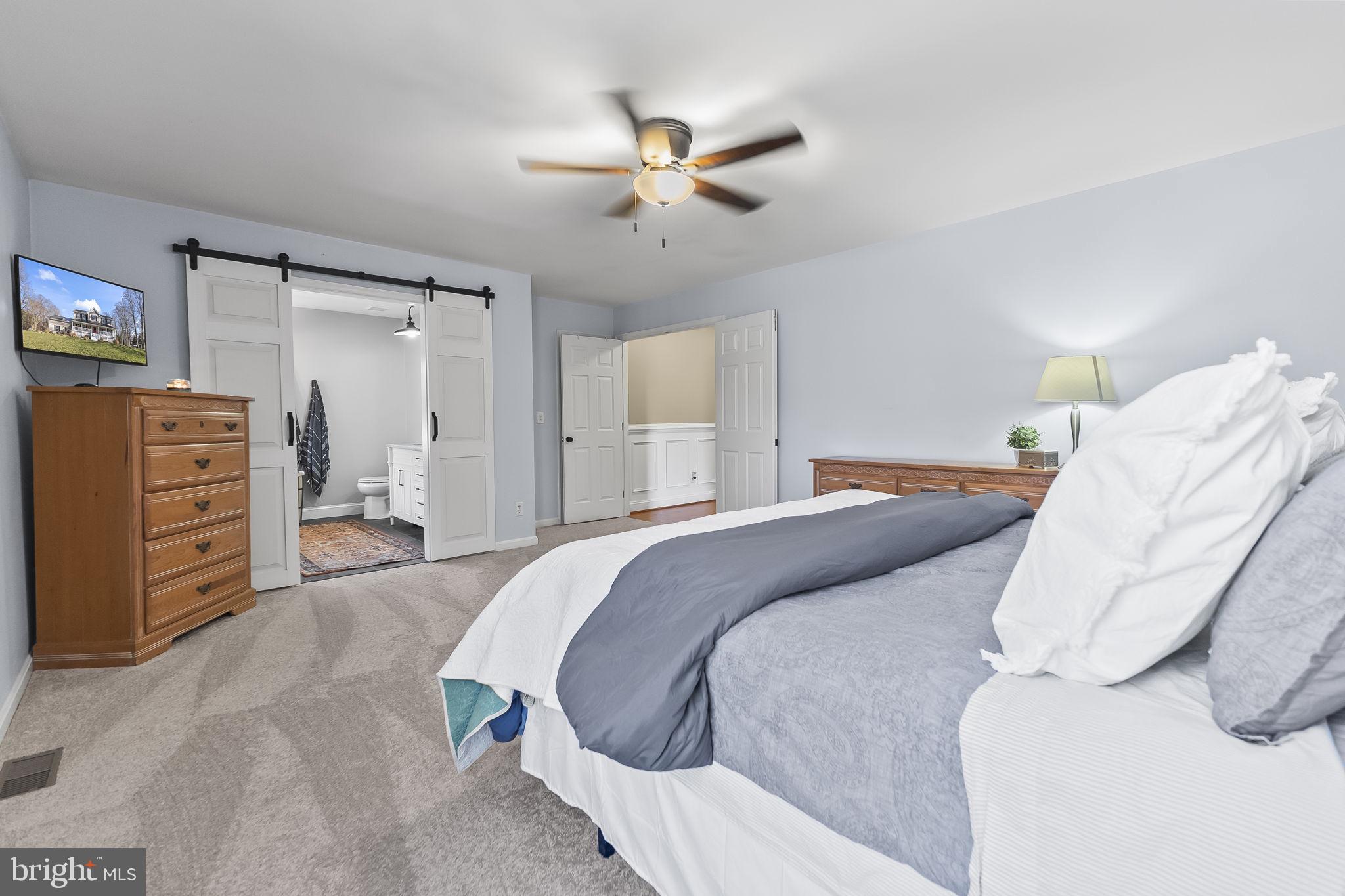 2990 HOLLAND DRIVE