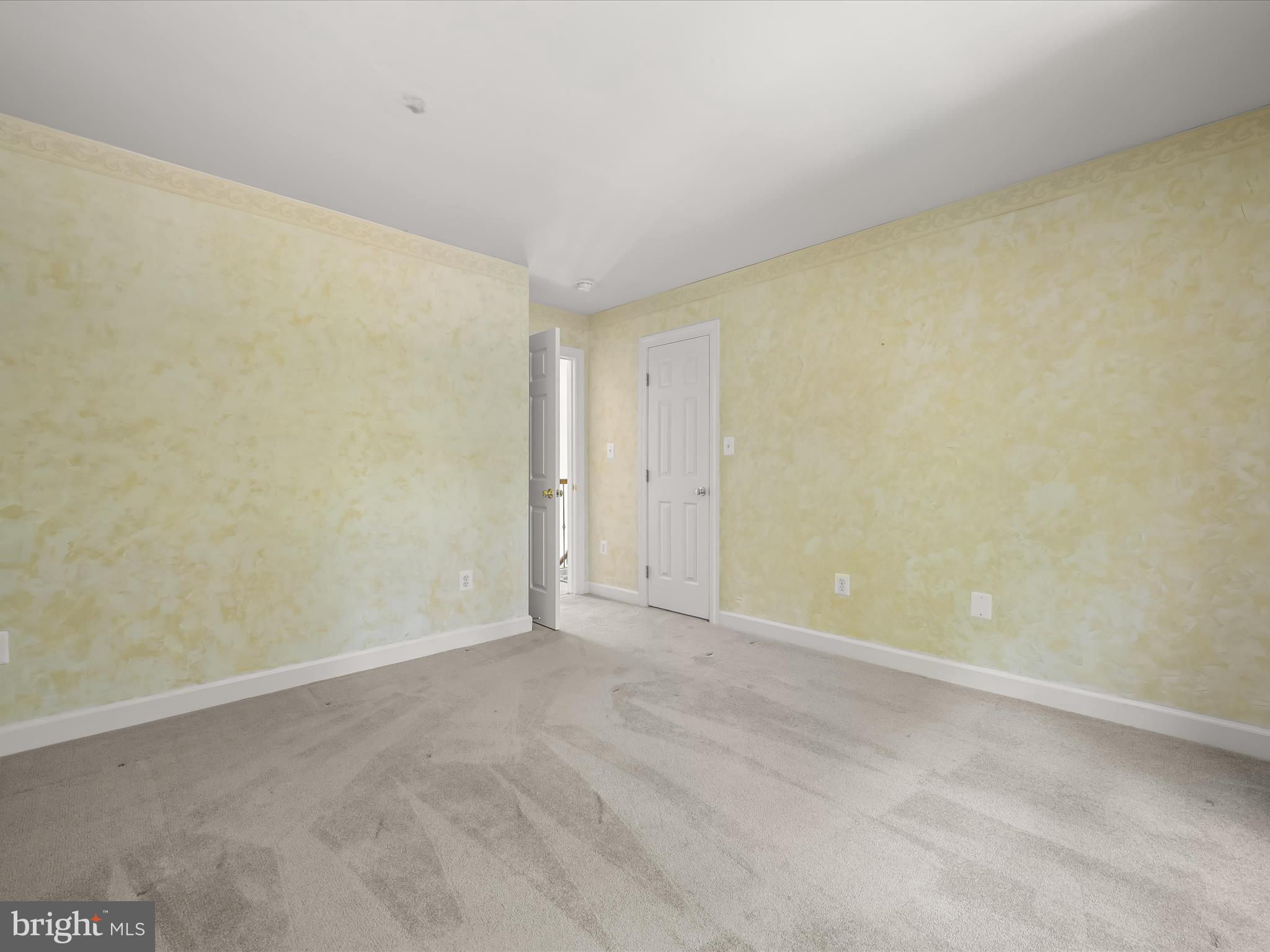 11025 GAITHER HUNT LANE