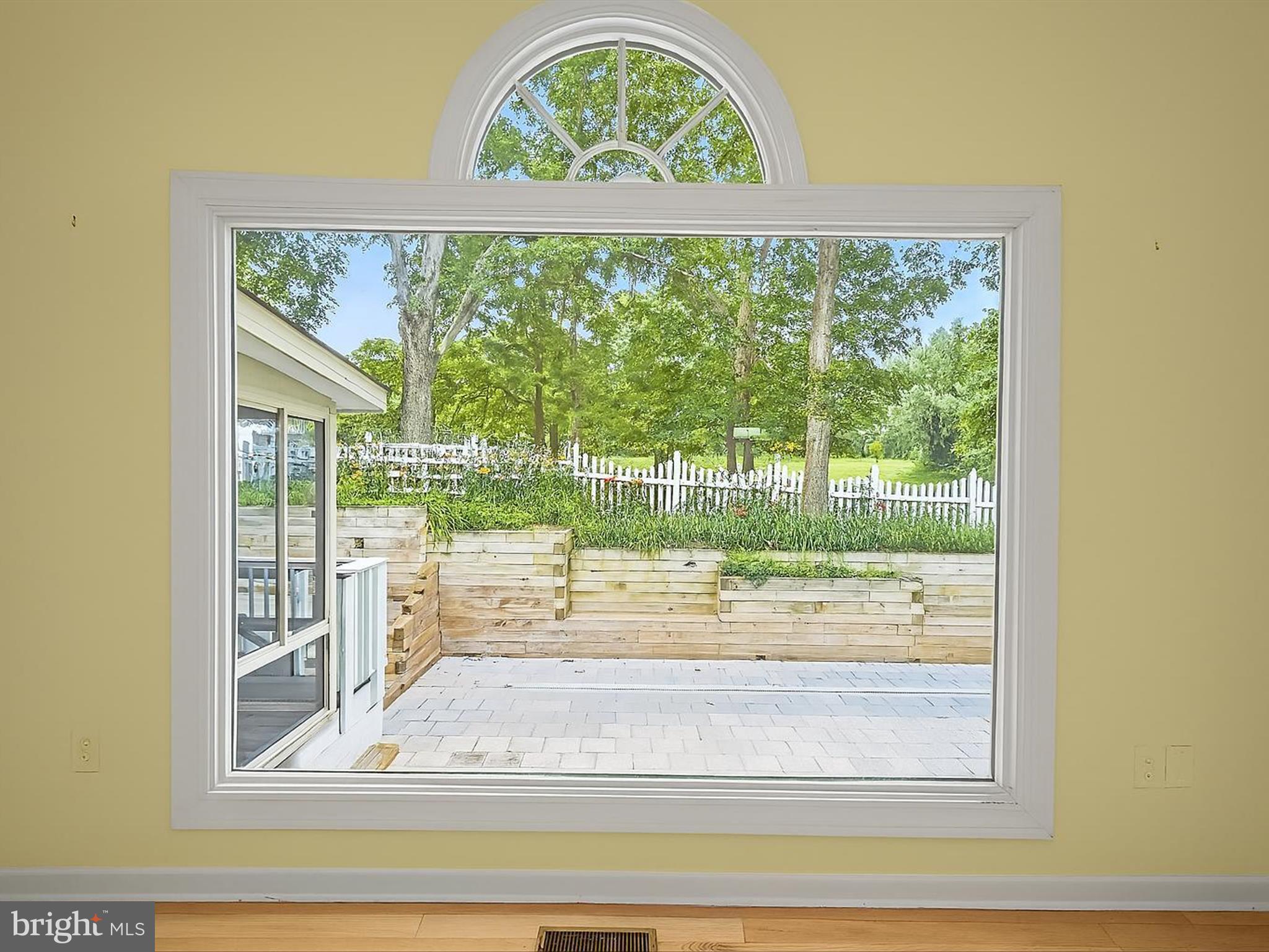 11025 GAITHER HUNT LANE