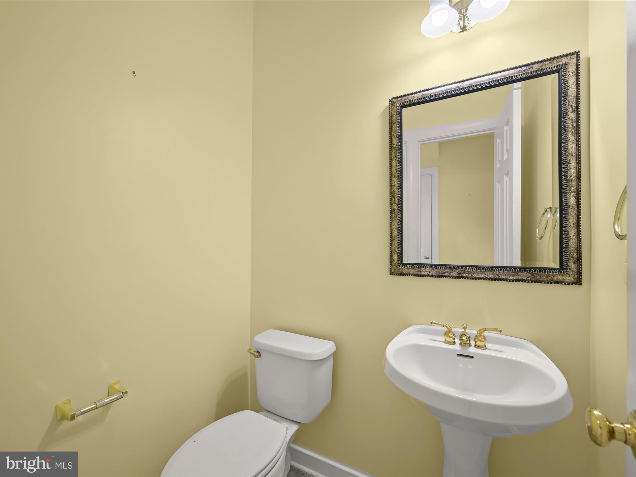 11025 GAITHER HUNT LANE