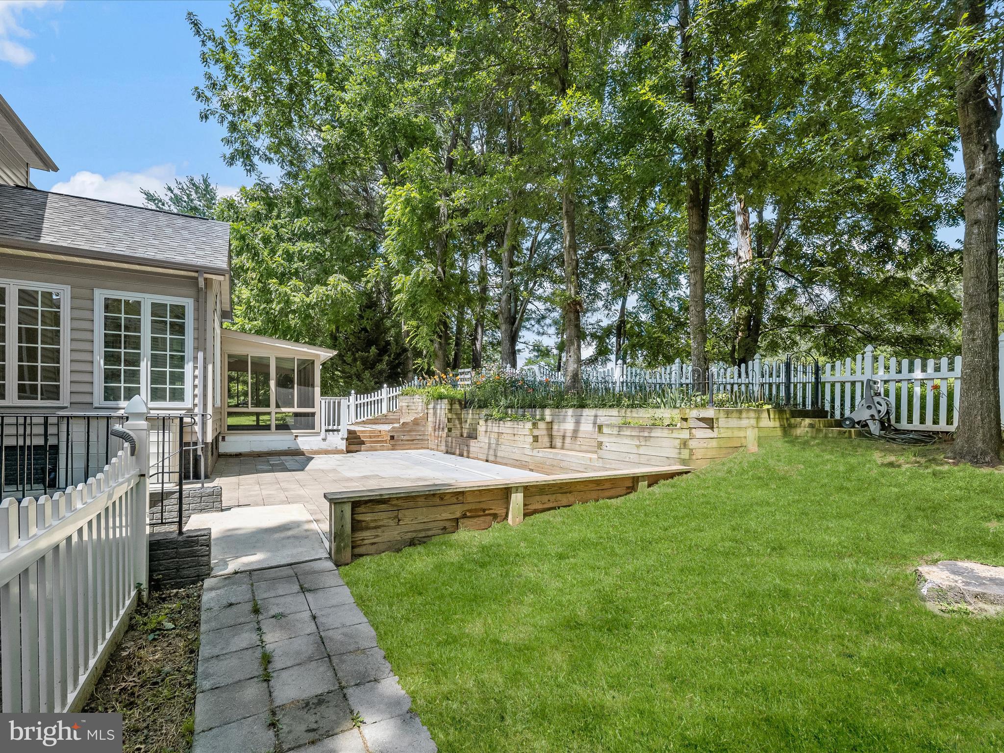 11025 GAITHER HUNT LANE