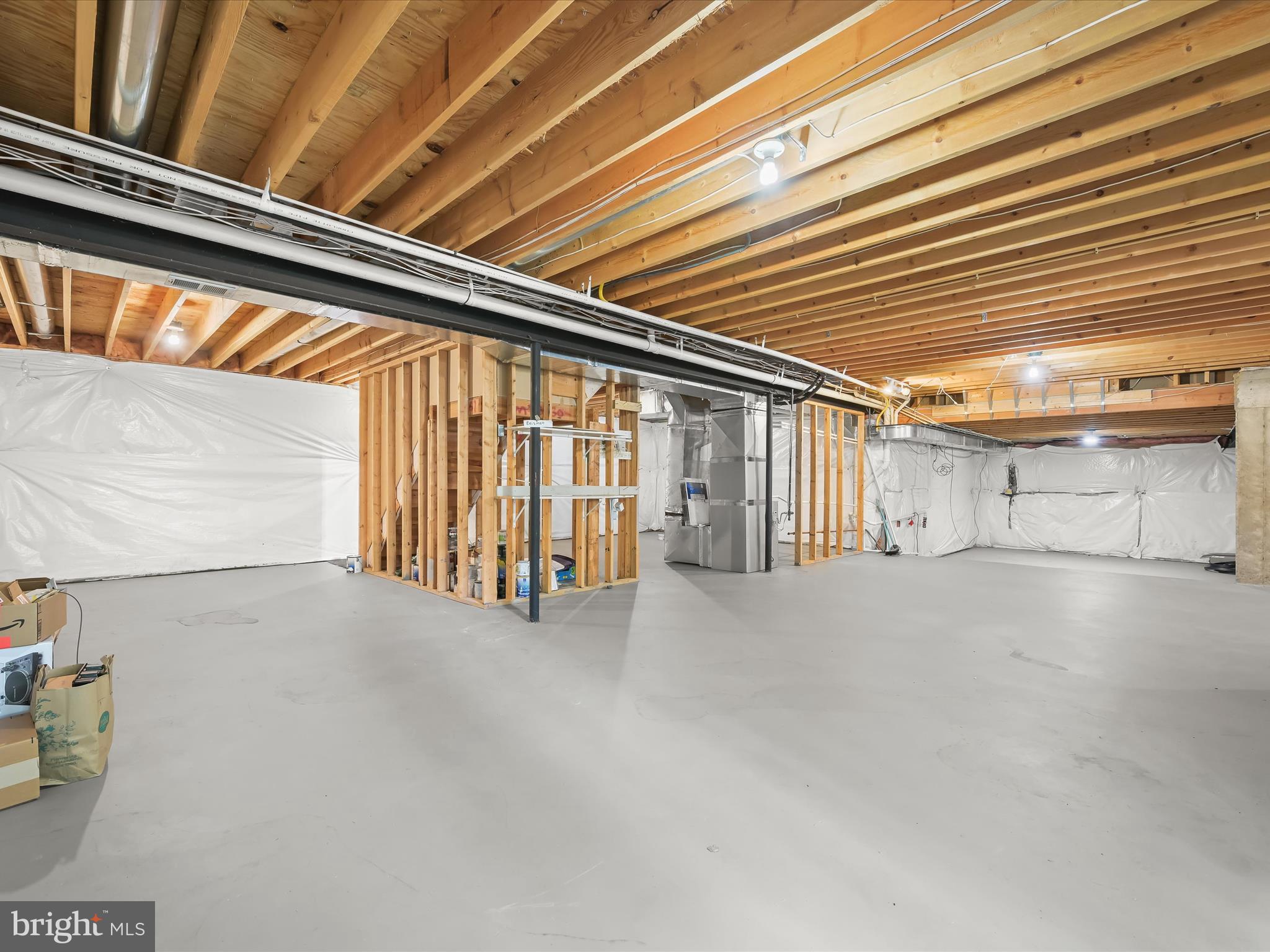 11025 GAITHER HUNT LANE