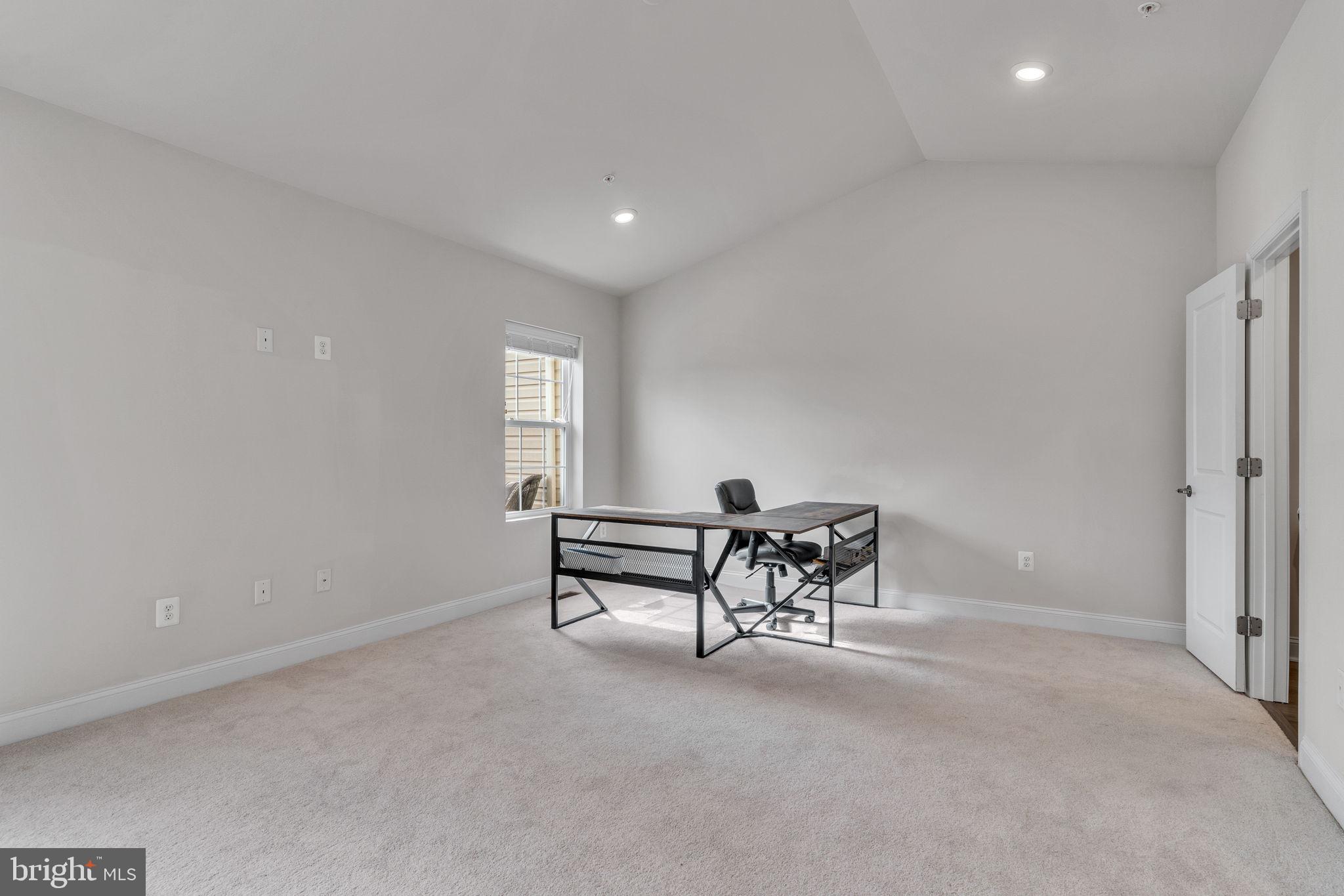 23834 MYRTLE GLEN WAY