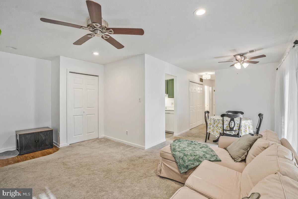 23242 CHESTNUT OAK COURT 10E