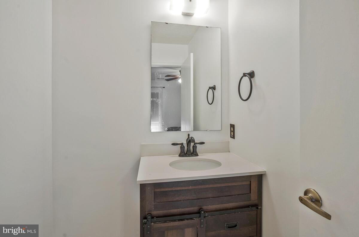 23242 CHESTNUT OAK COURT 10E