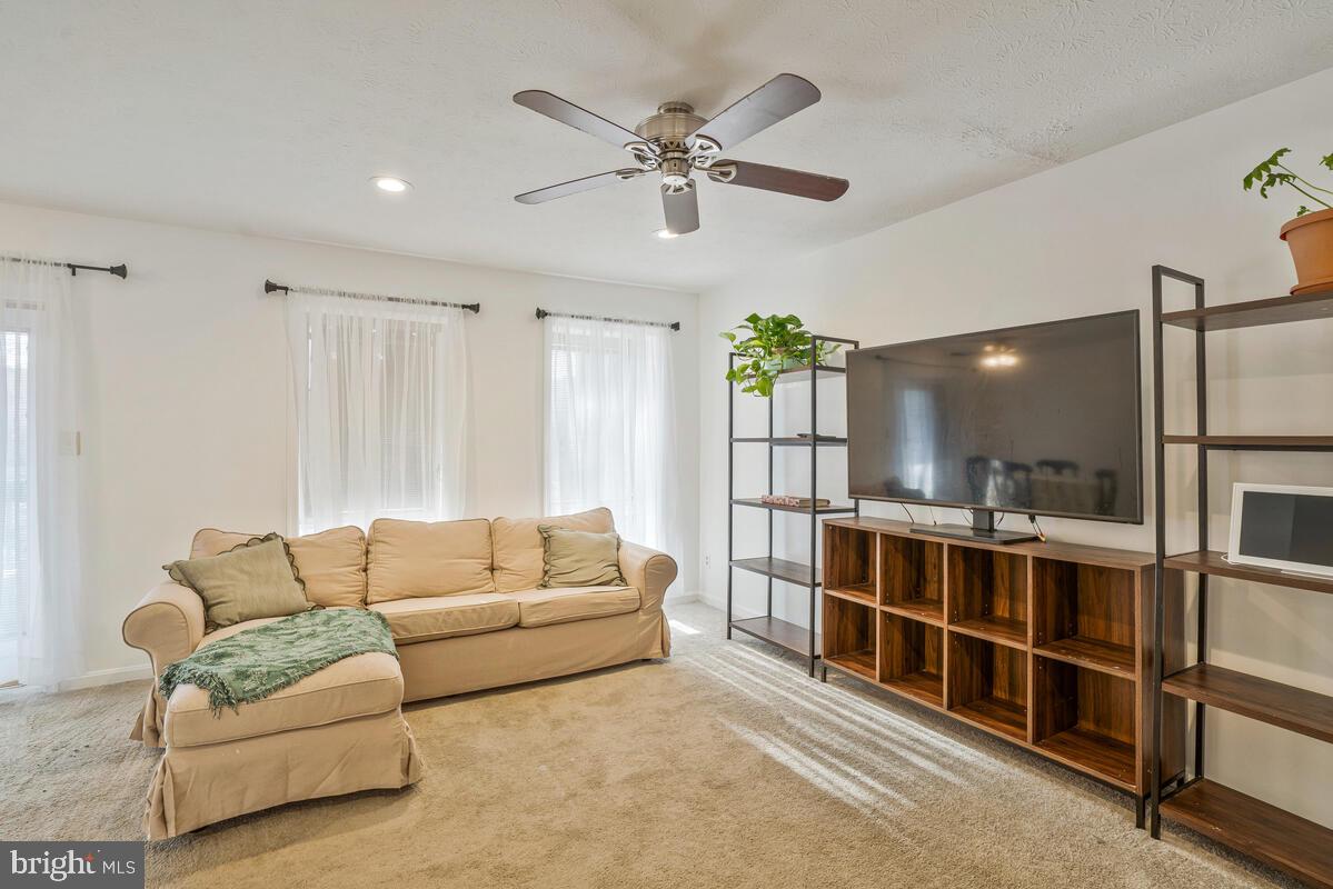 23242 CHESTNUT OAK COURT 10E