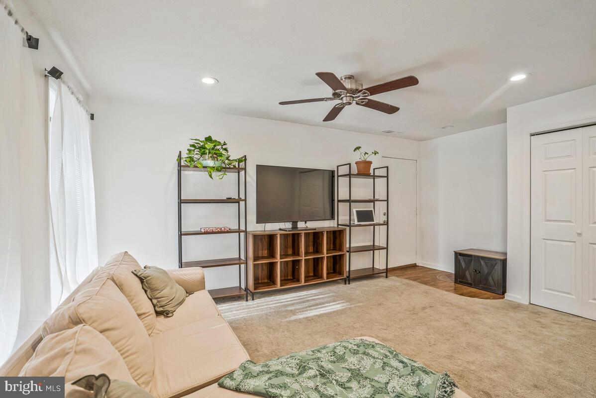 23242 CHESTNUT OAK COURT 10E