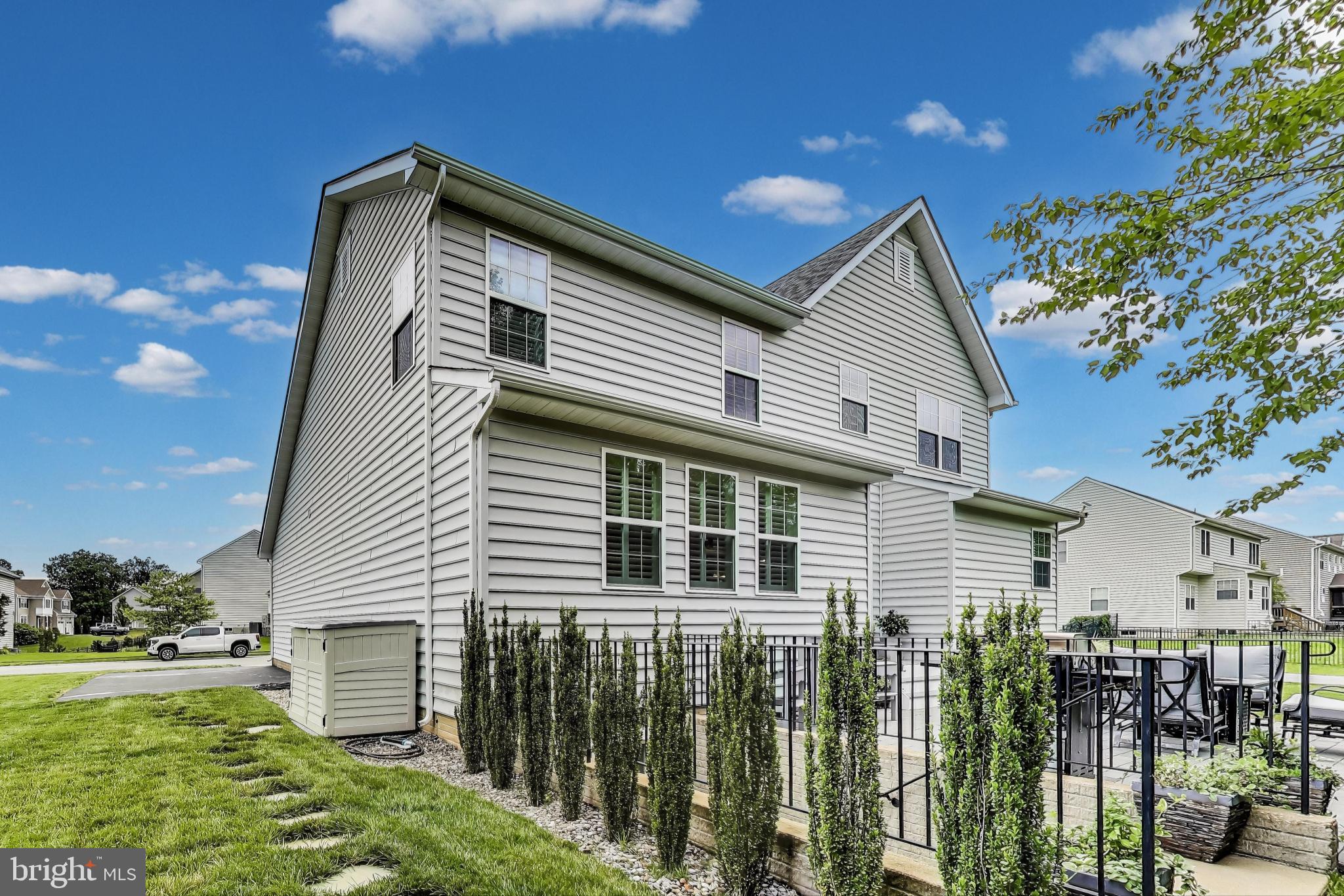 45189 WOODHAVEN DRIVE
