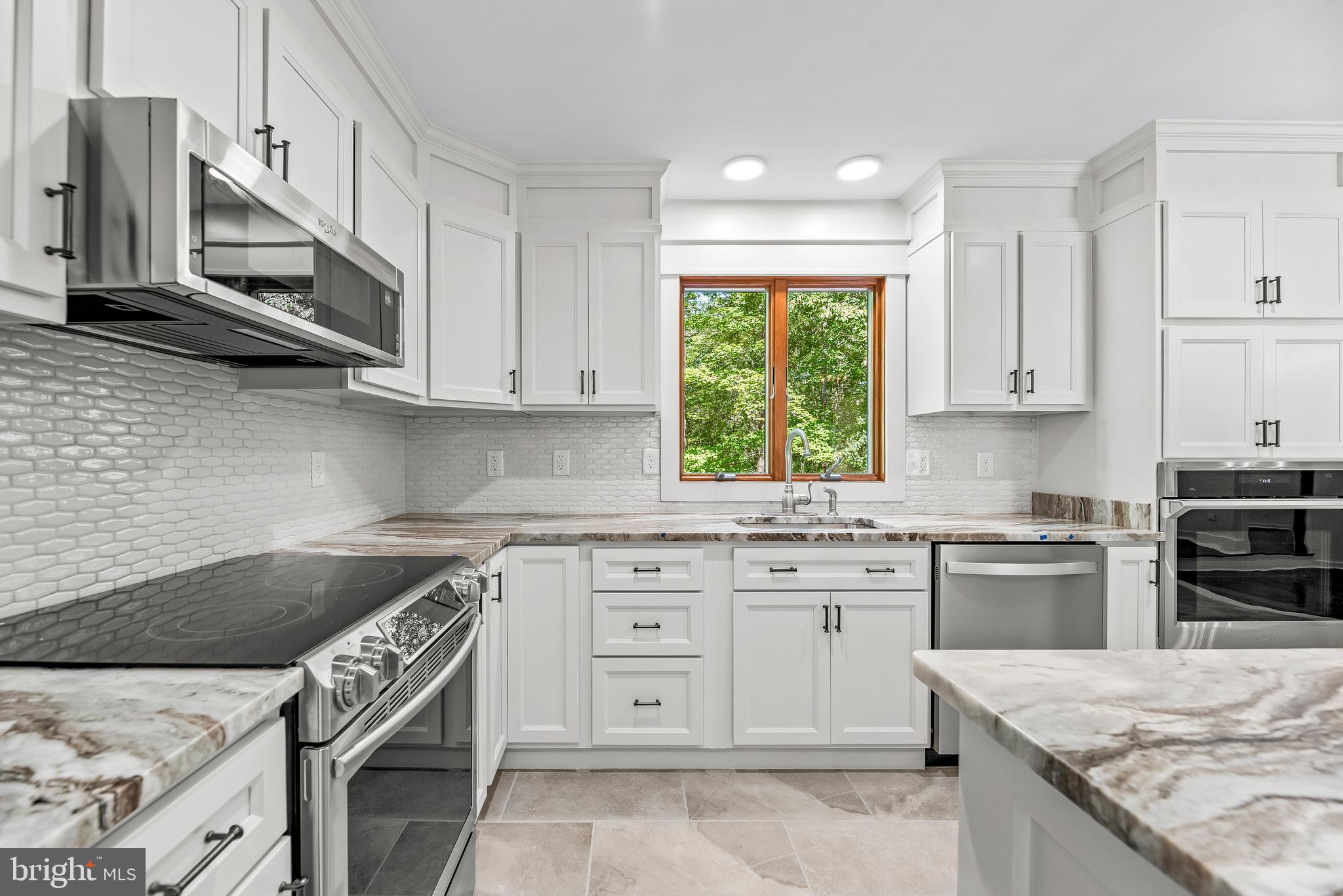 24589 BATEMAN COURT