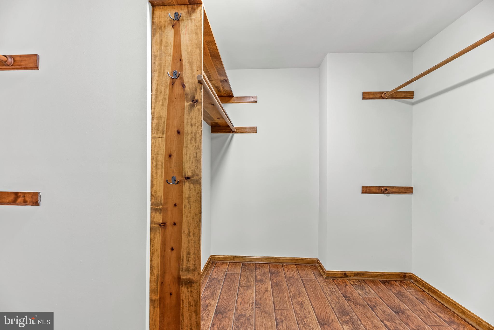 24589 BATEMAN COURT