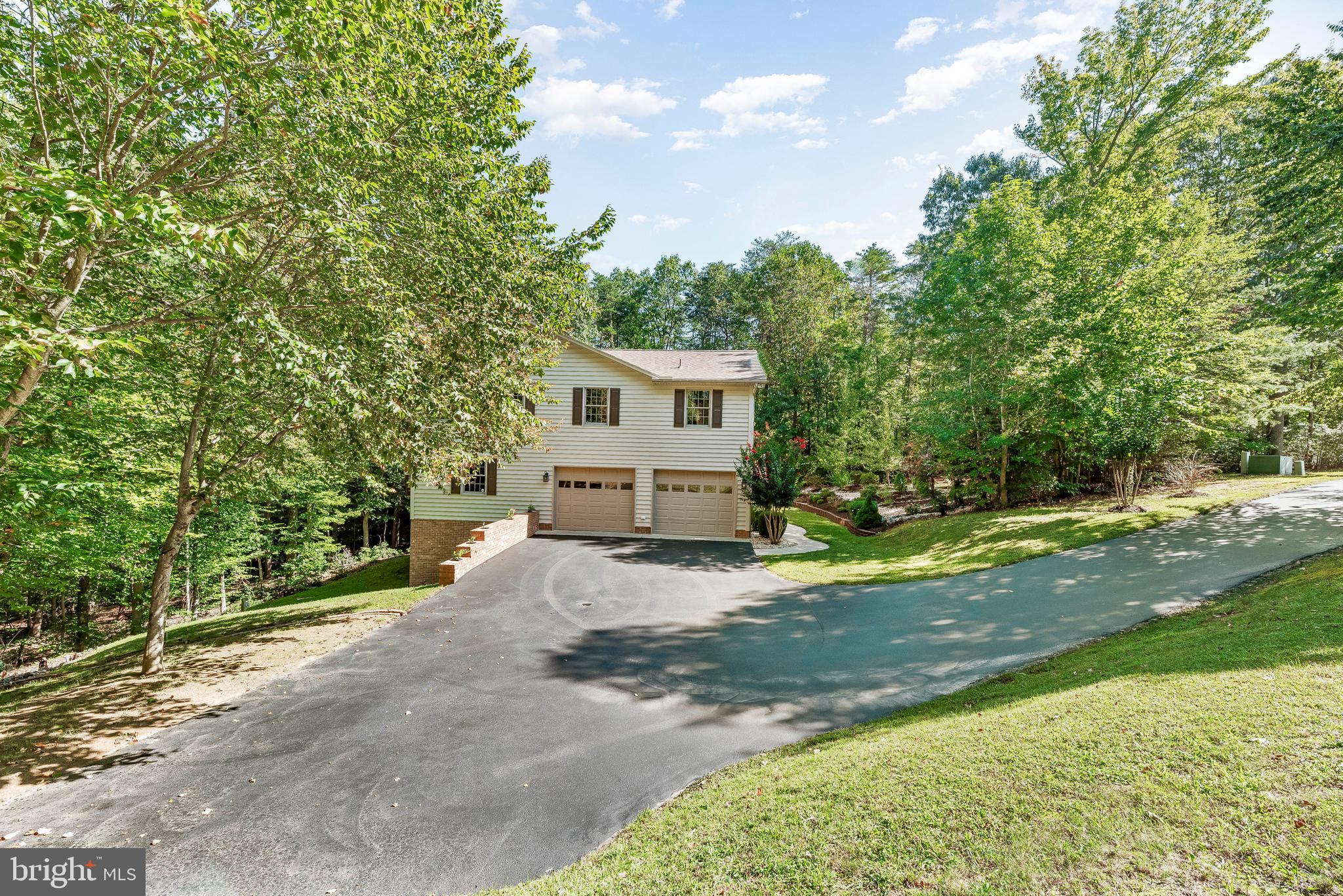 24589 BATEMAN COURT