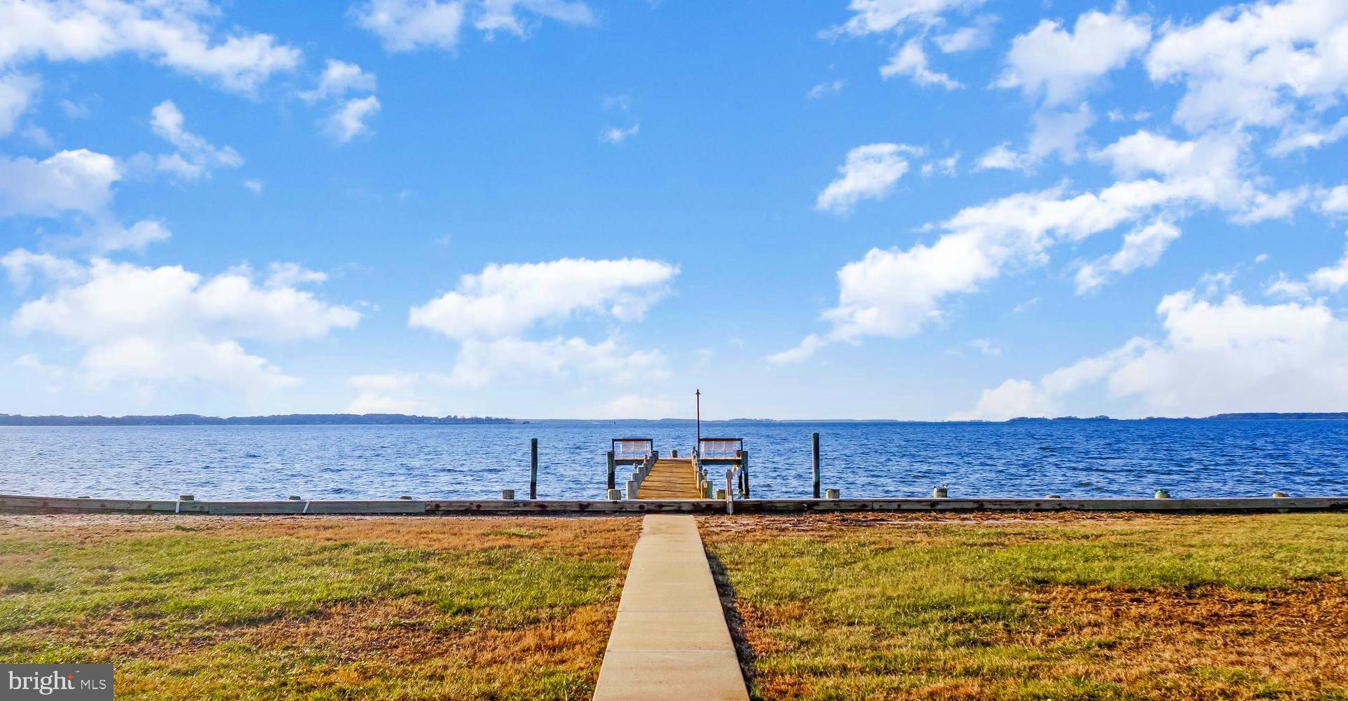 1690 FERRY POINT COURT