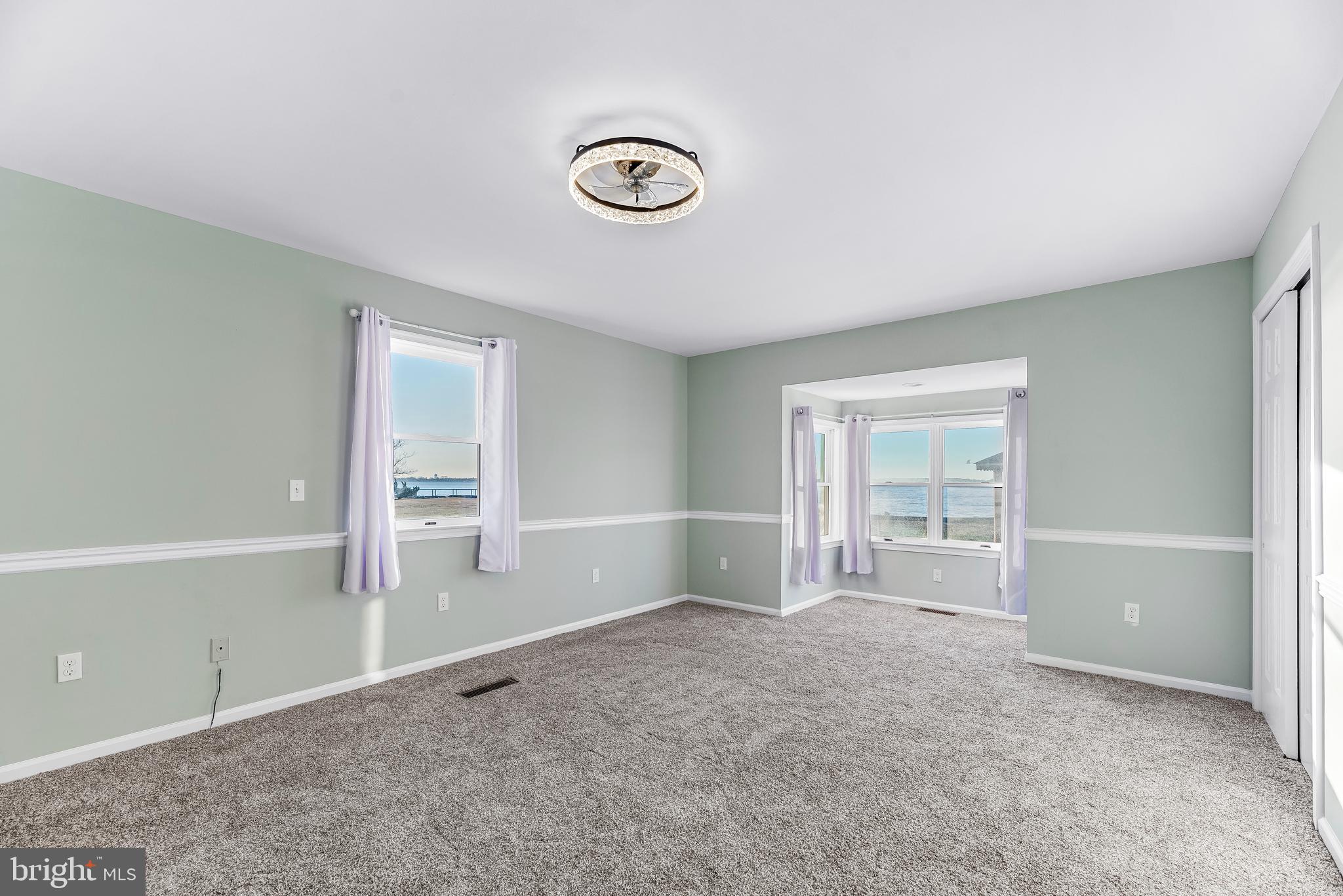 1690 FERRY POINT COURT