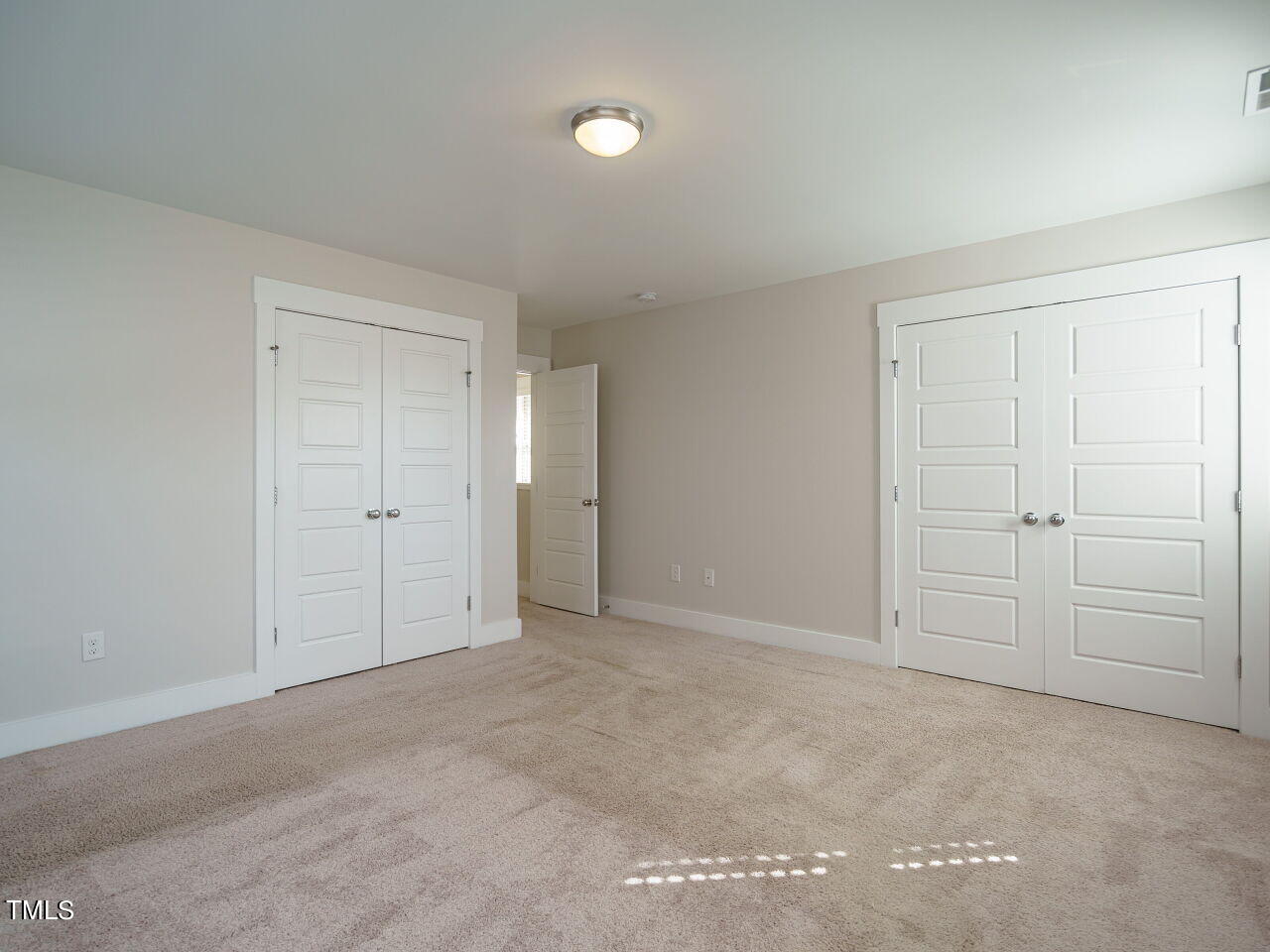 636 Groveview Wynd