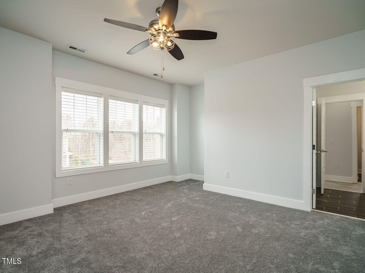 832 Groveview Wynd