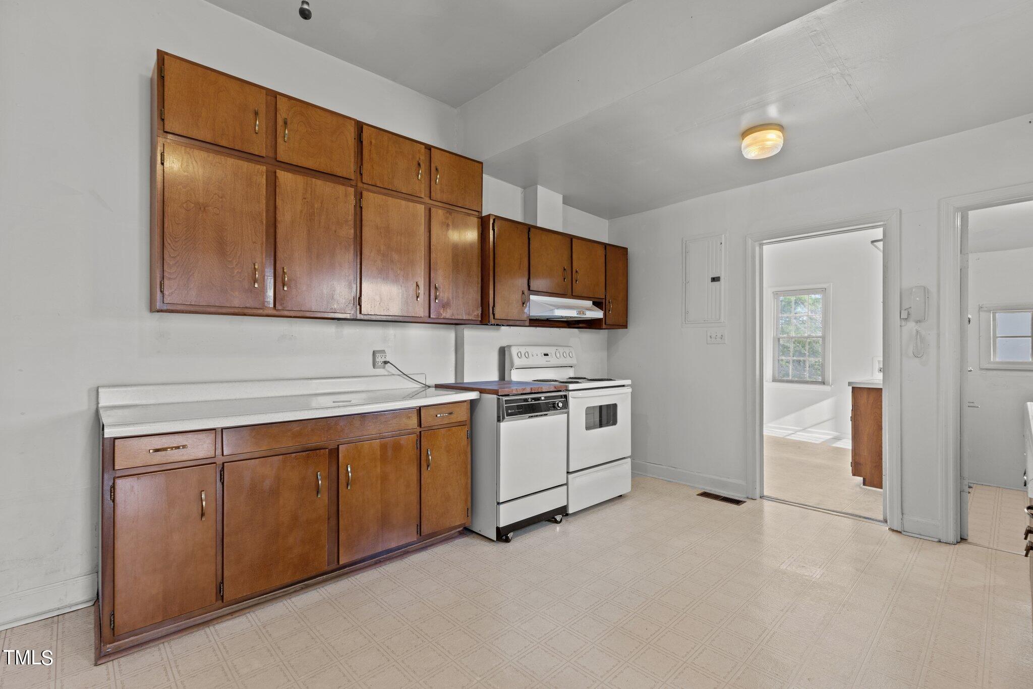 1032 Fayetteville Street