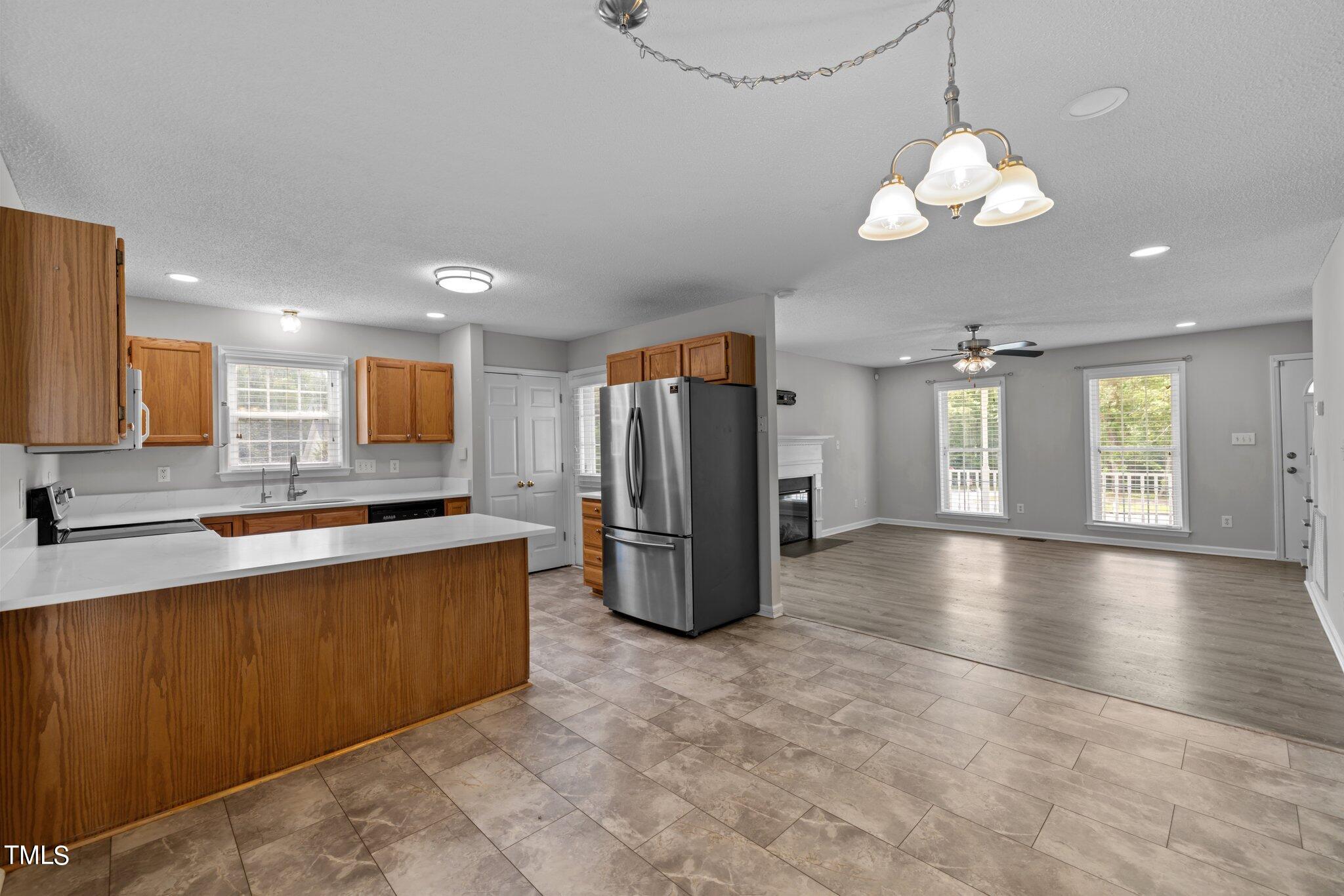 5425 Covington Cross Drive