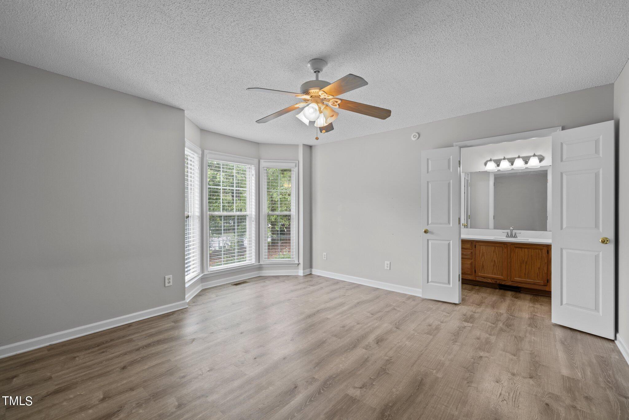 5425 Covington Cross Drive