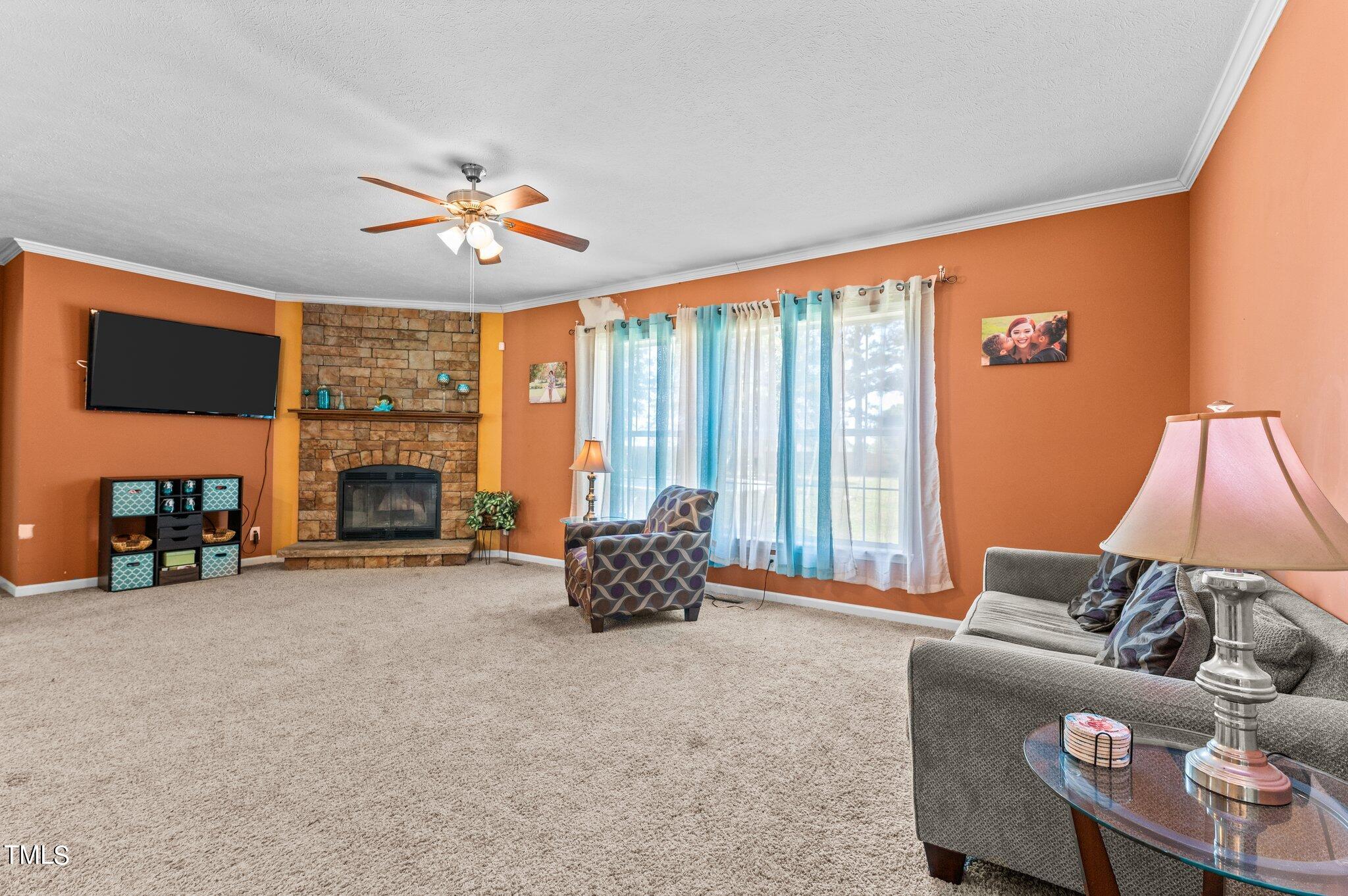 112 Rex Place