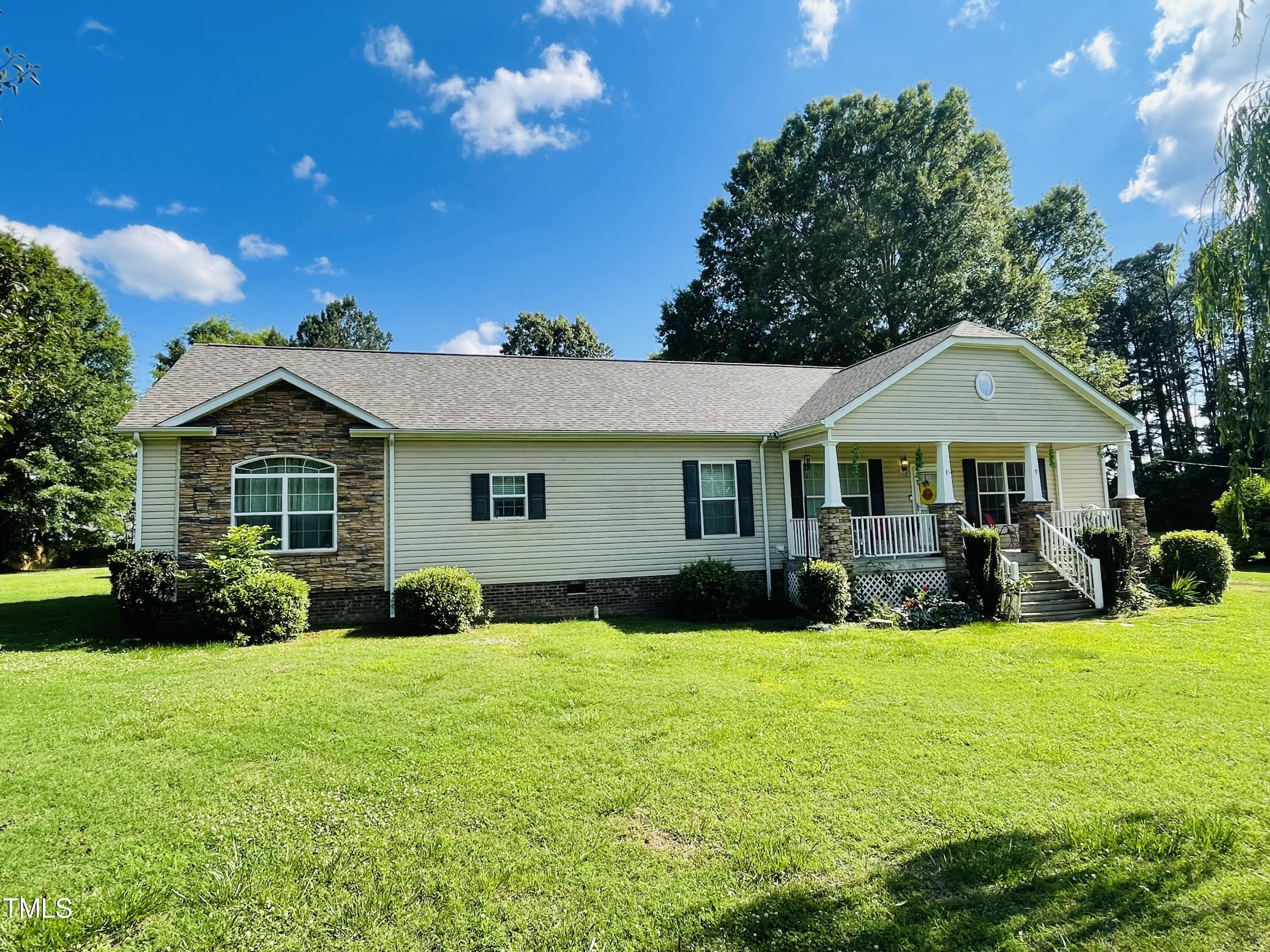 112 Rex Place