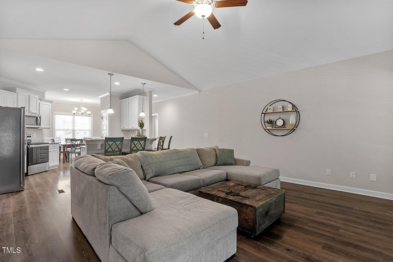 71 Amaryllis Court