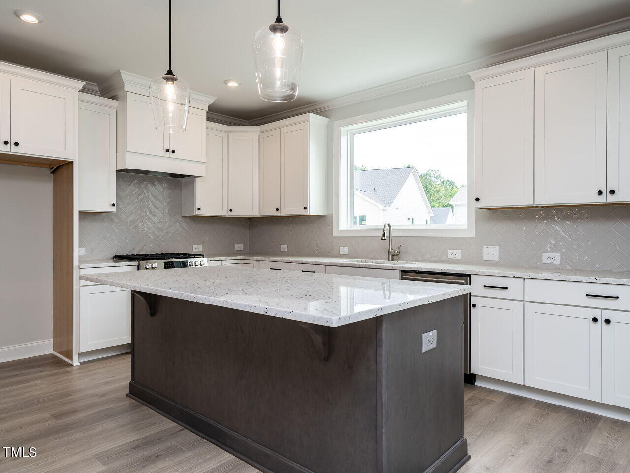 104 Noble Deer Way