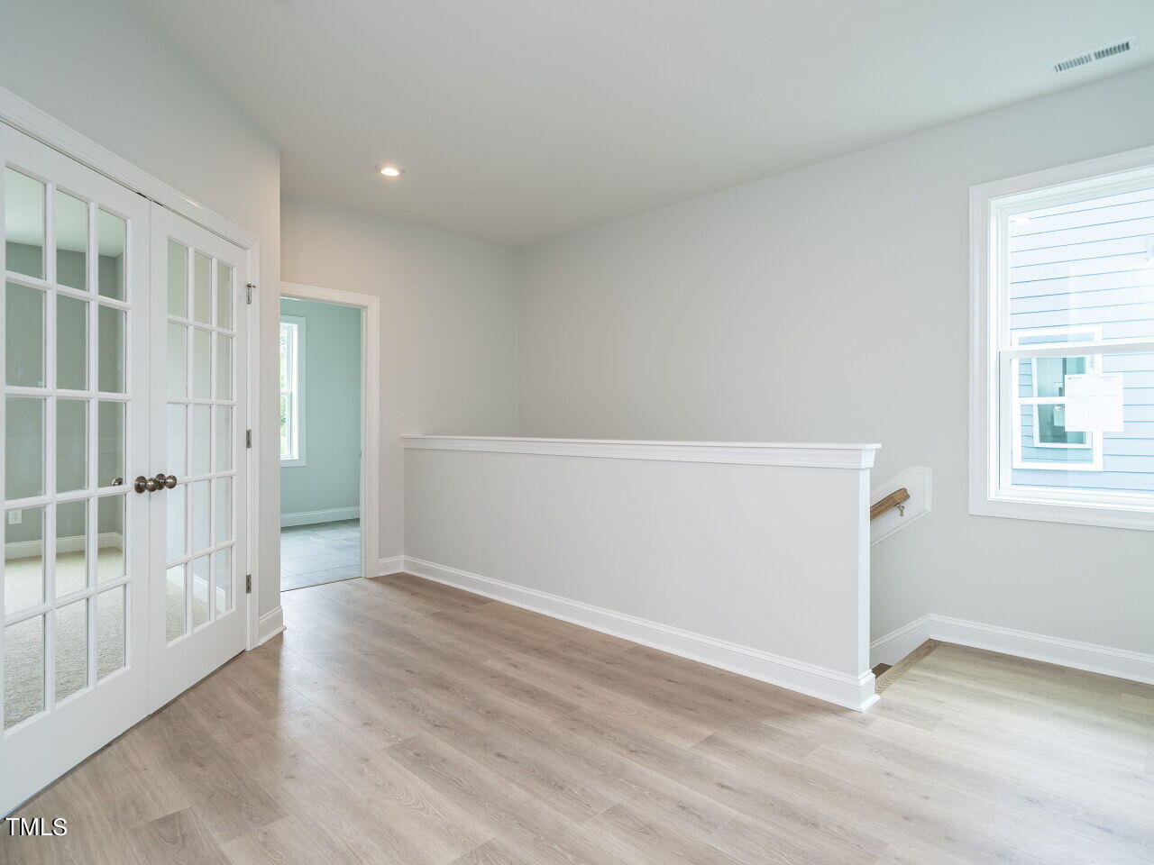 104 Noble Deer Way