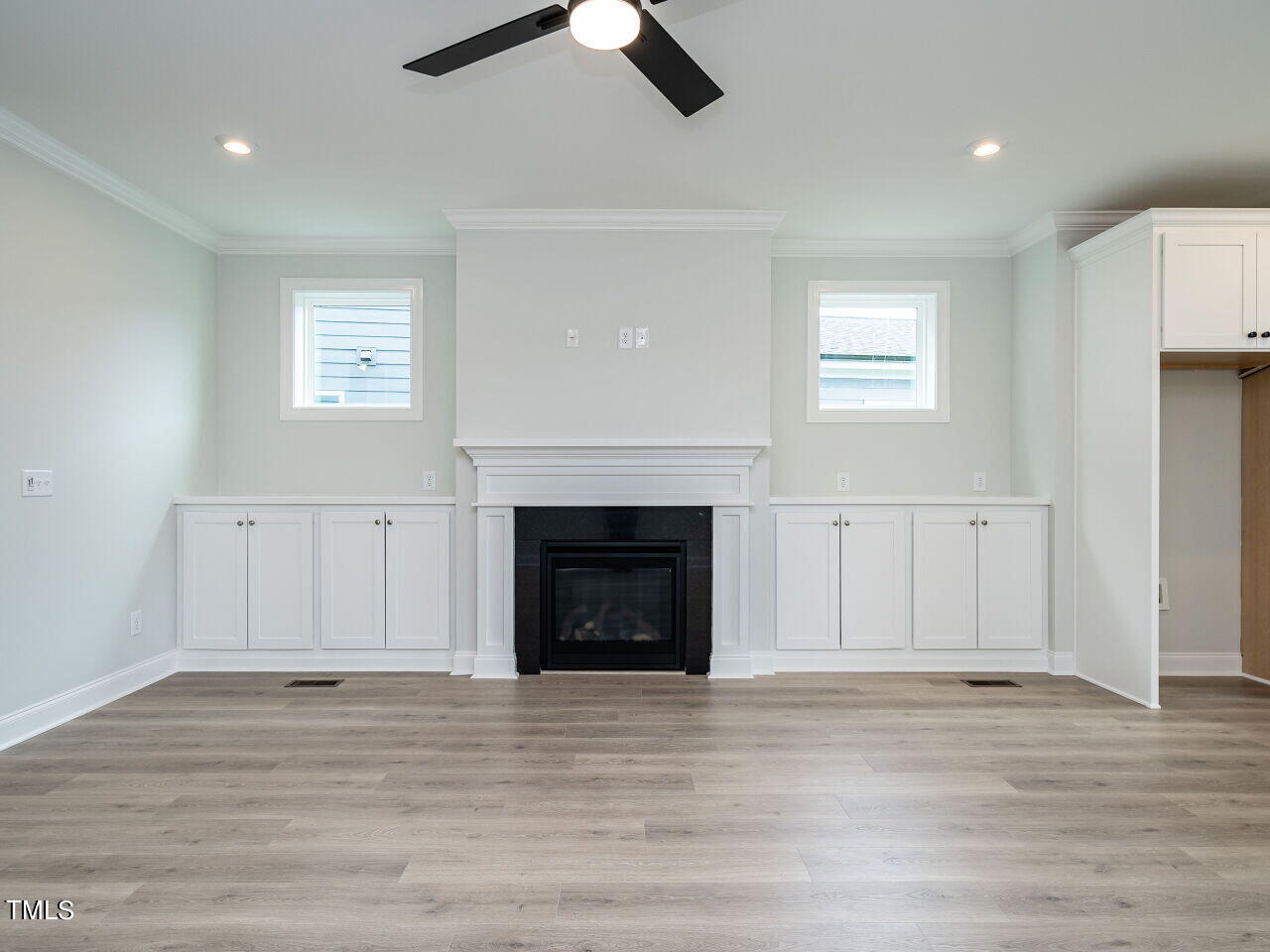 104 Noble Deer Way