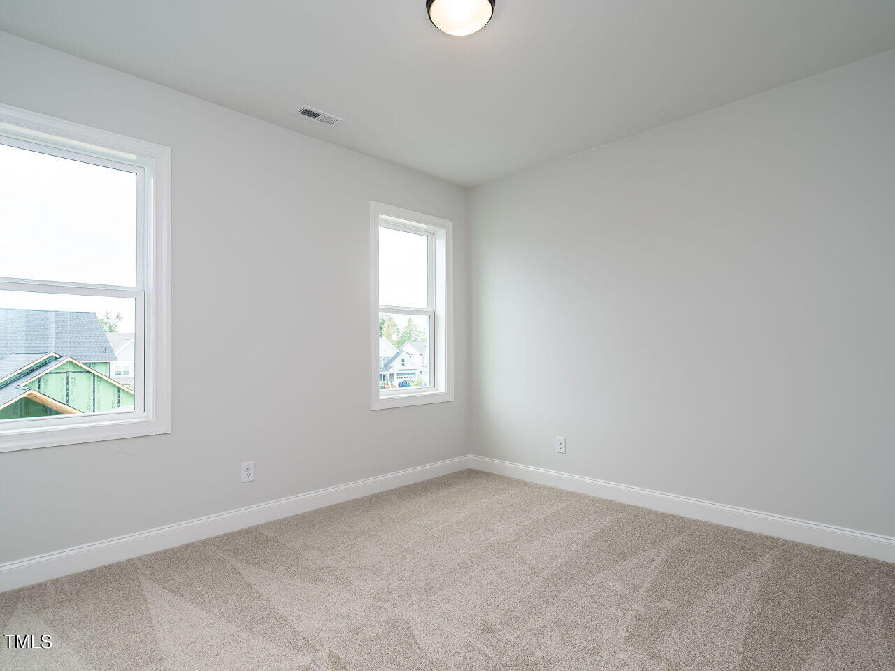 104 Noble Deer Way