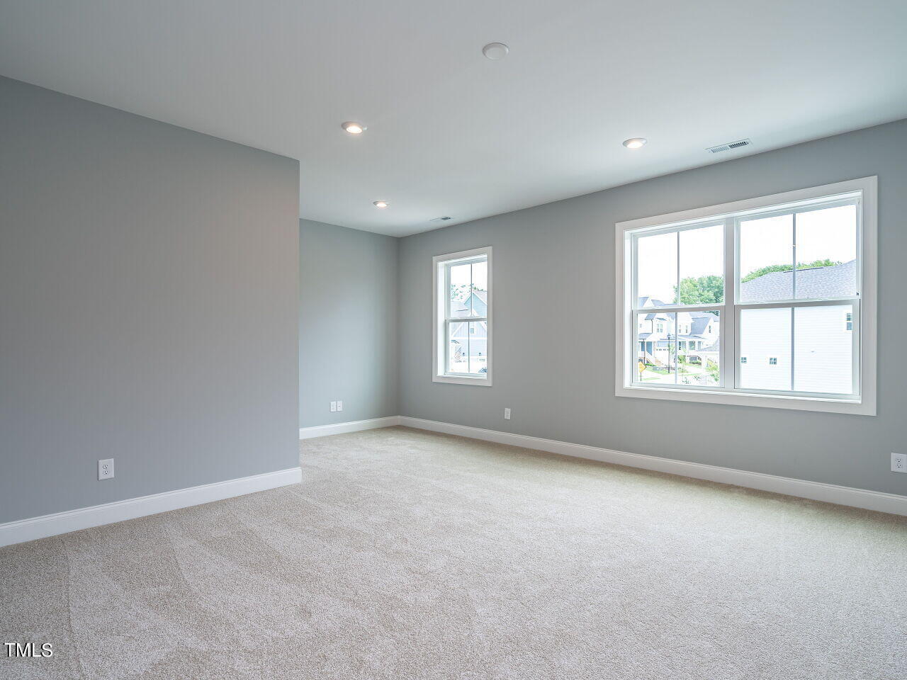 104 Noble Deer Way