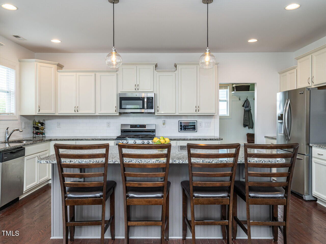 2021 Cotton Barn Court