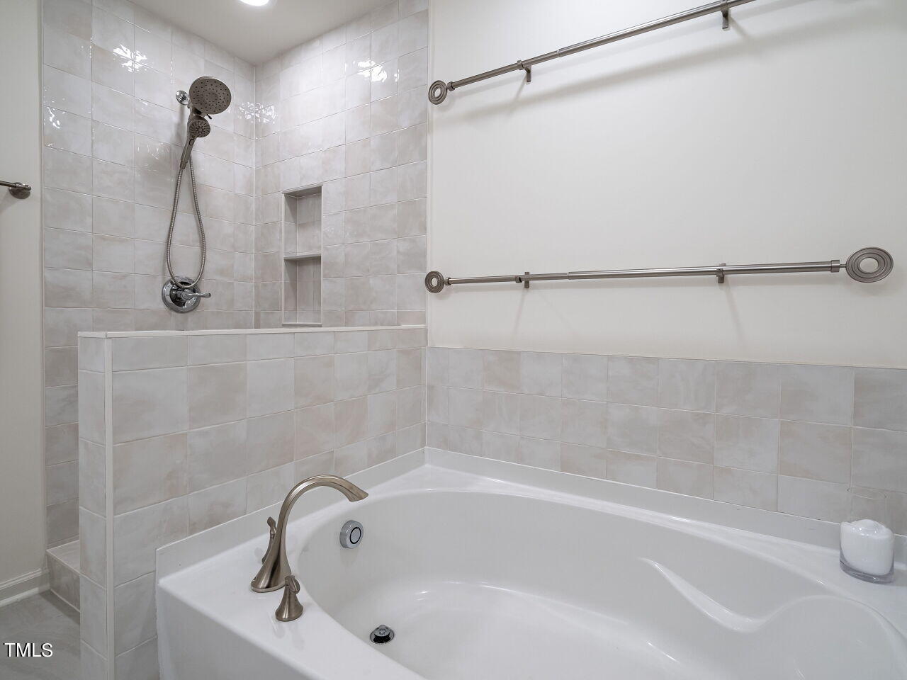 1416 Elk Falls Drive