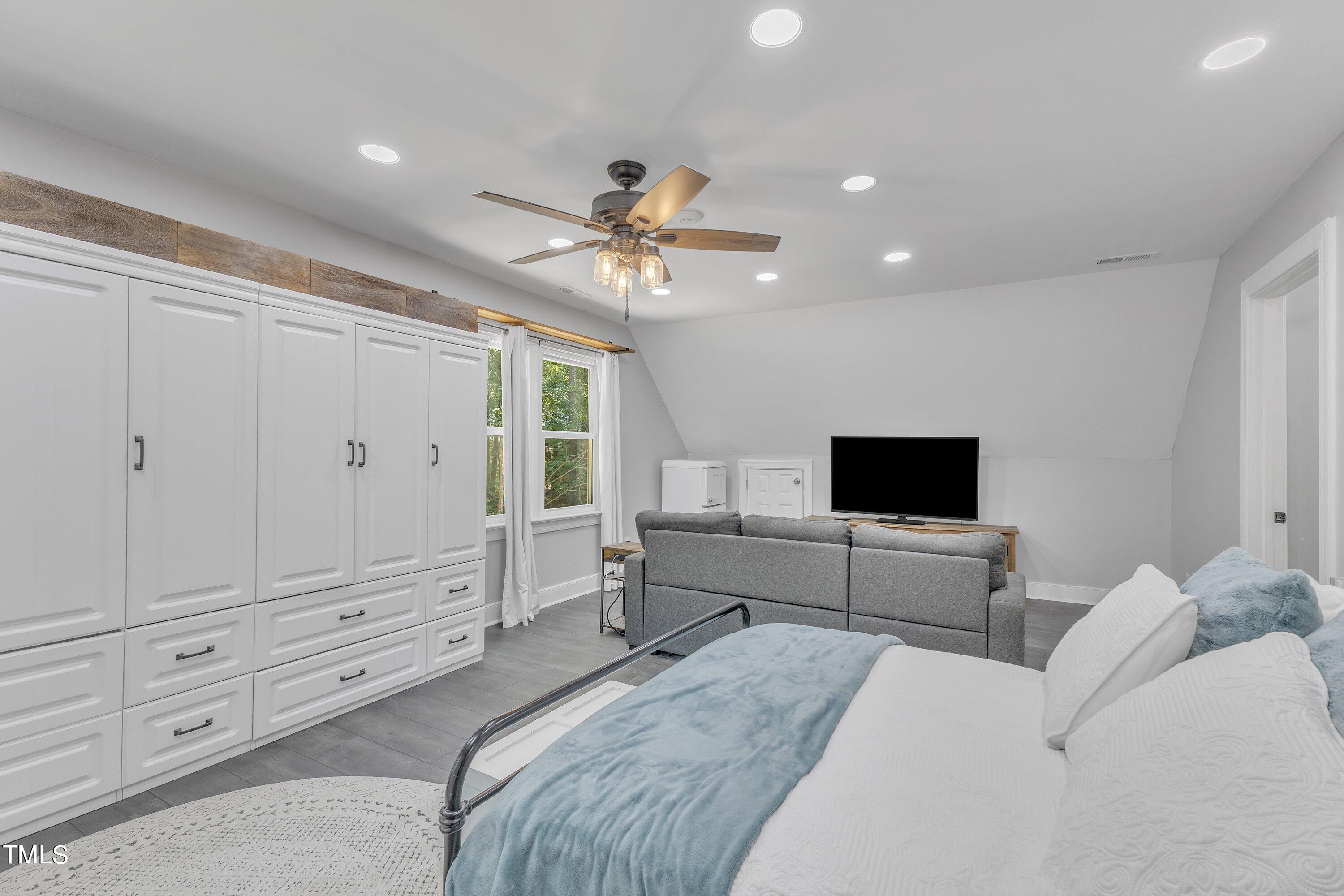 10705 Cambium Court
