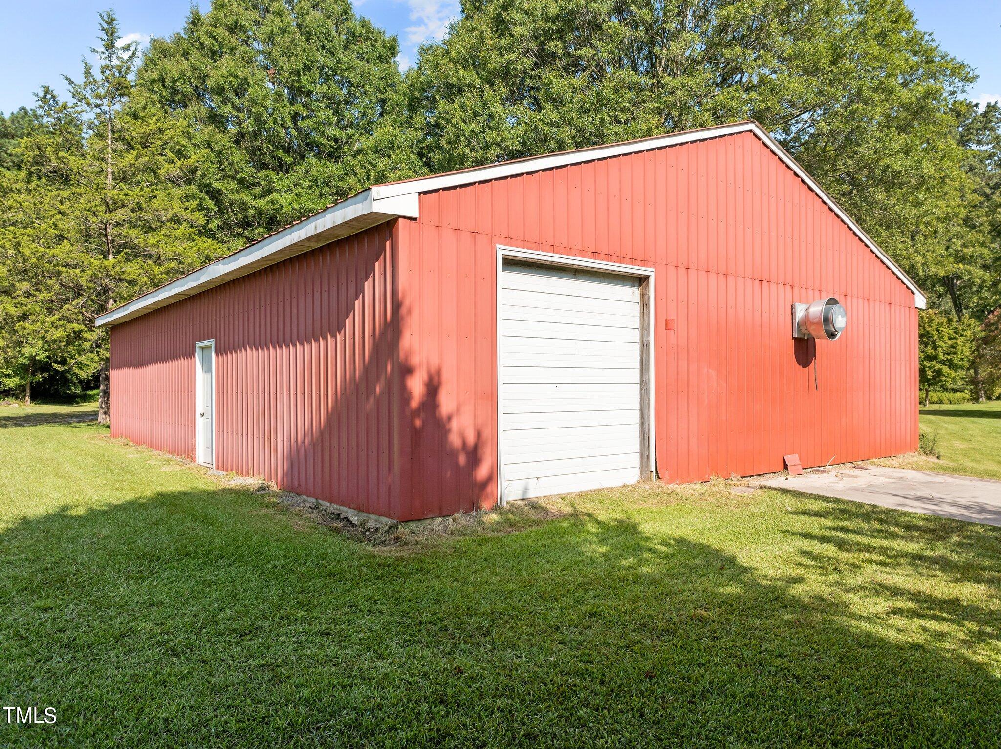 8100 Nc 42 Hwy E