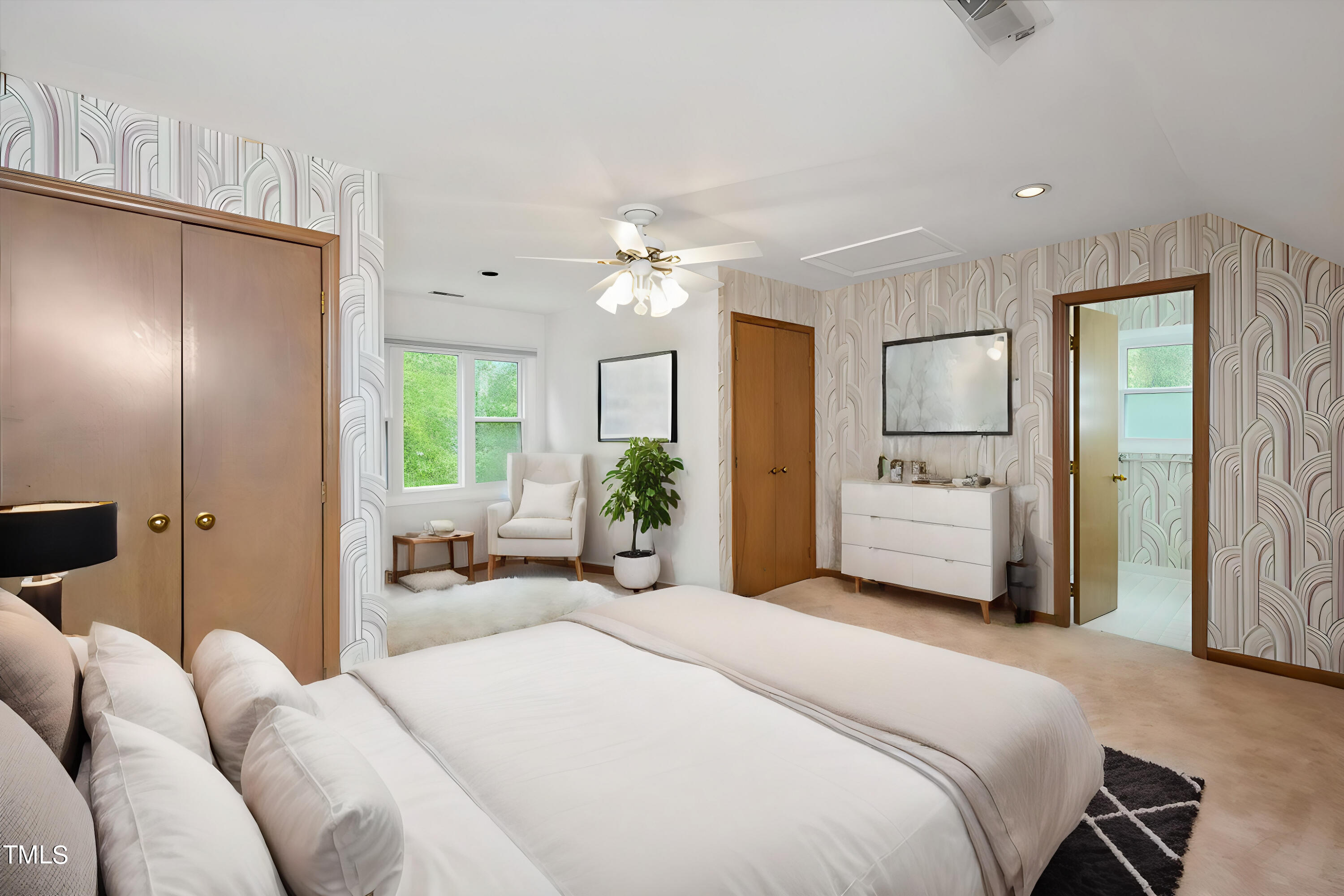 200 Maplewood Drive